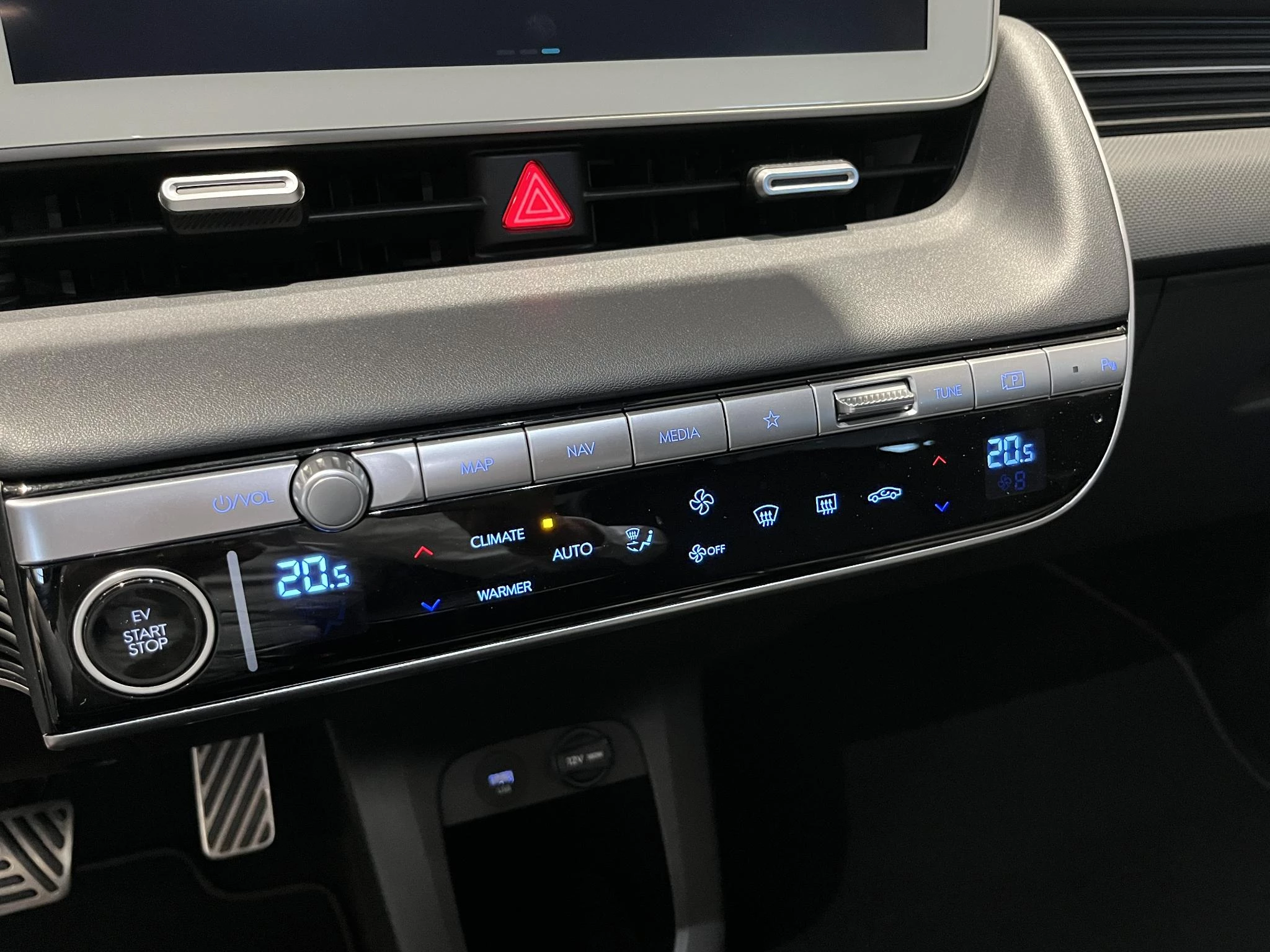 Hyundai-IONIQ 5-image-12