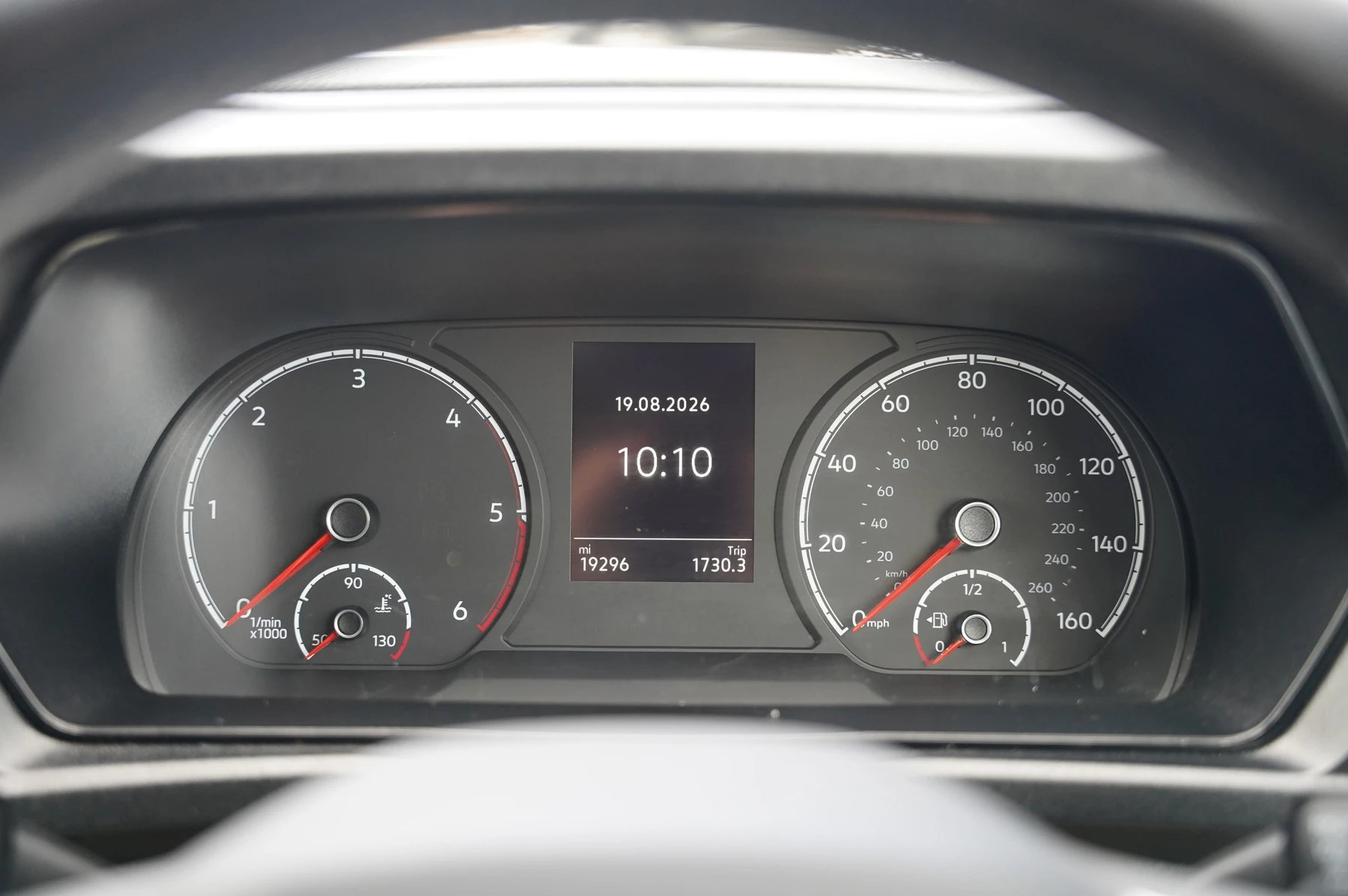 Volkswagen-Caddy-image-7