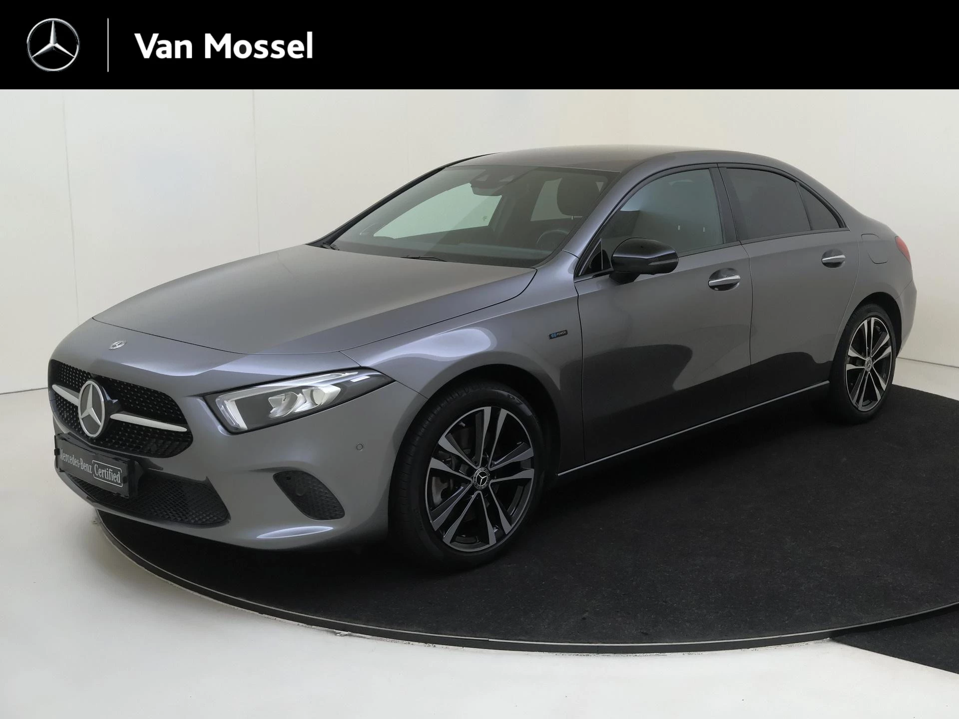 Mercedes-Benz-A-Klasse-image-0