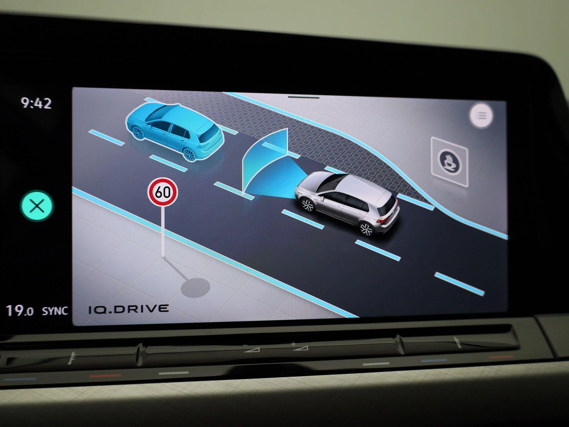 Volkswagen-Golf-image-18