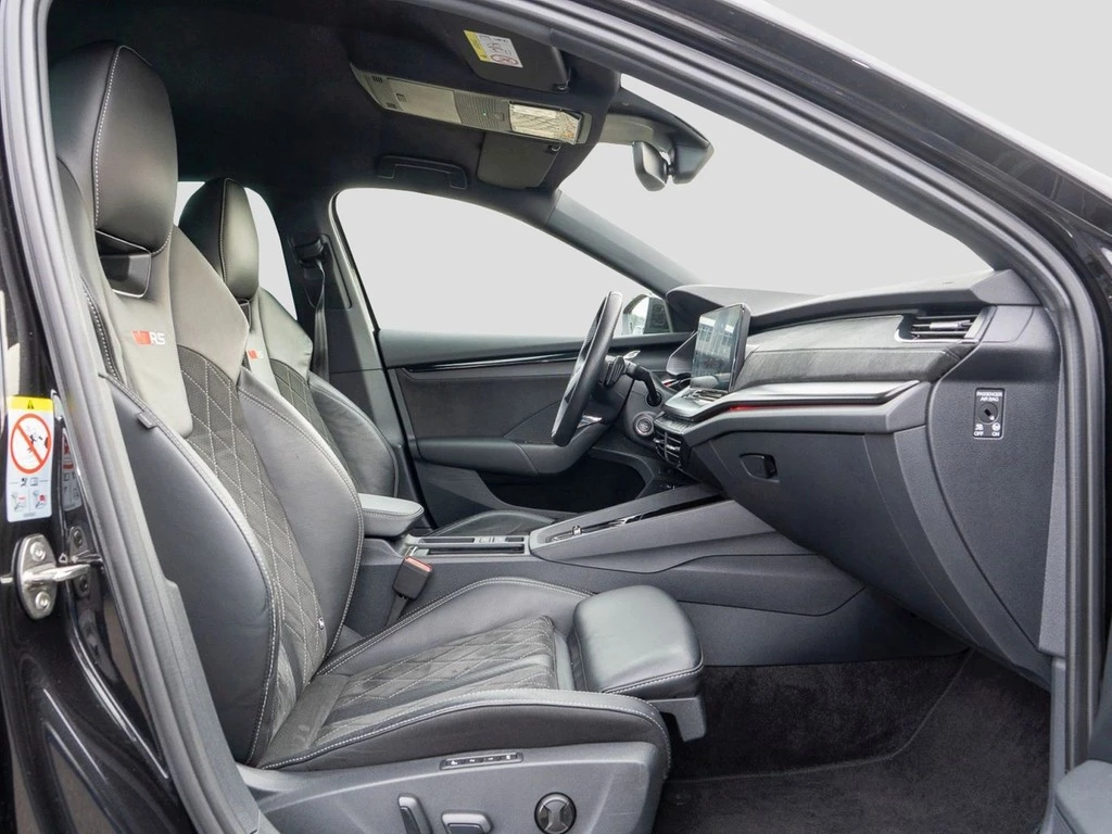 Škoda Octavia Combi RS 2.0 TDI DSG Matrix, Navi