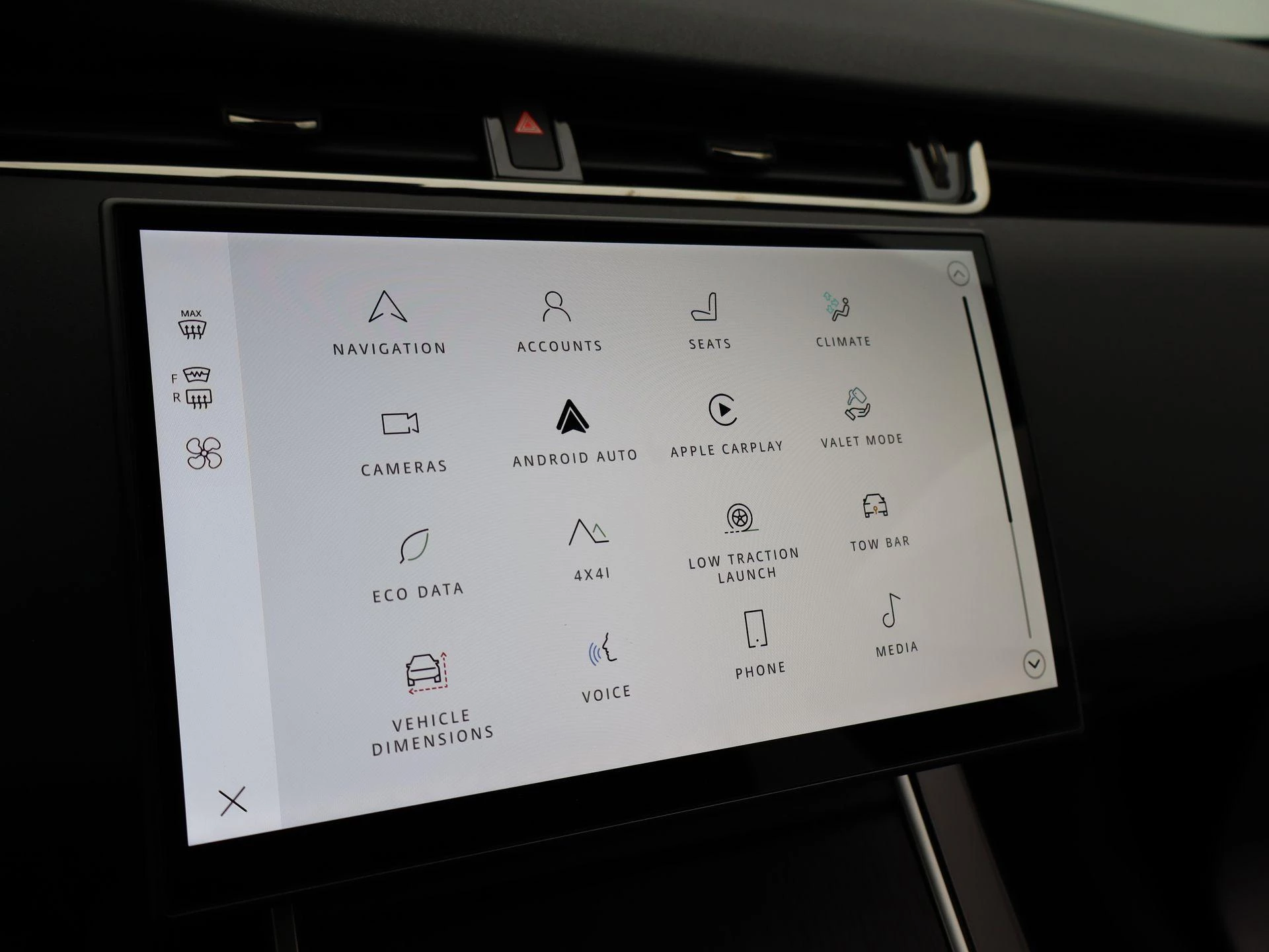 Land Rover-Range Rover Evoque-image-22