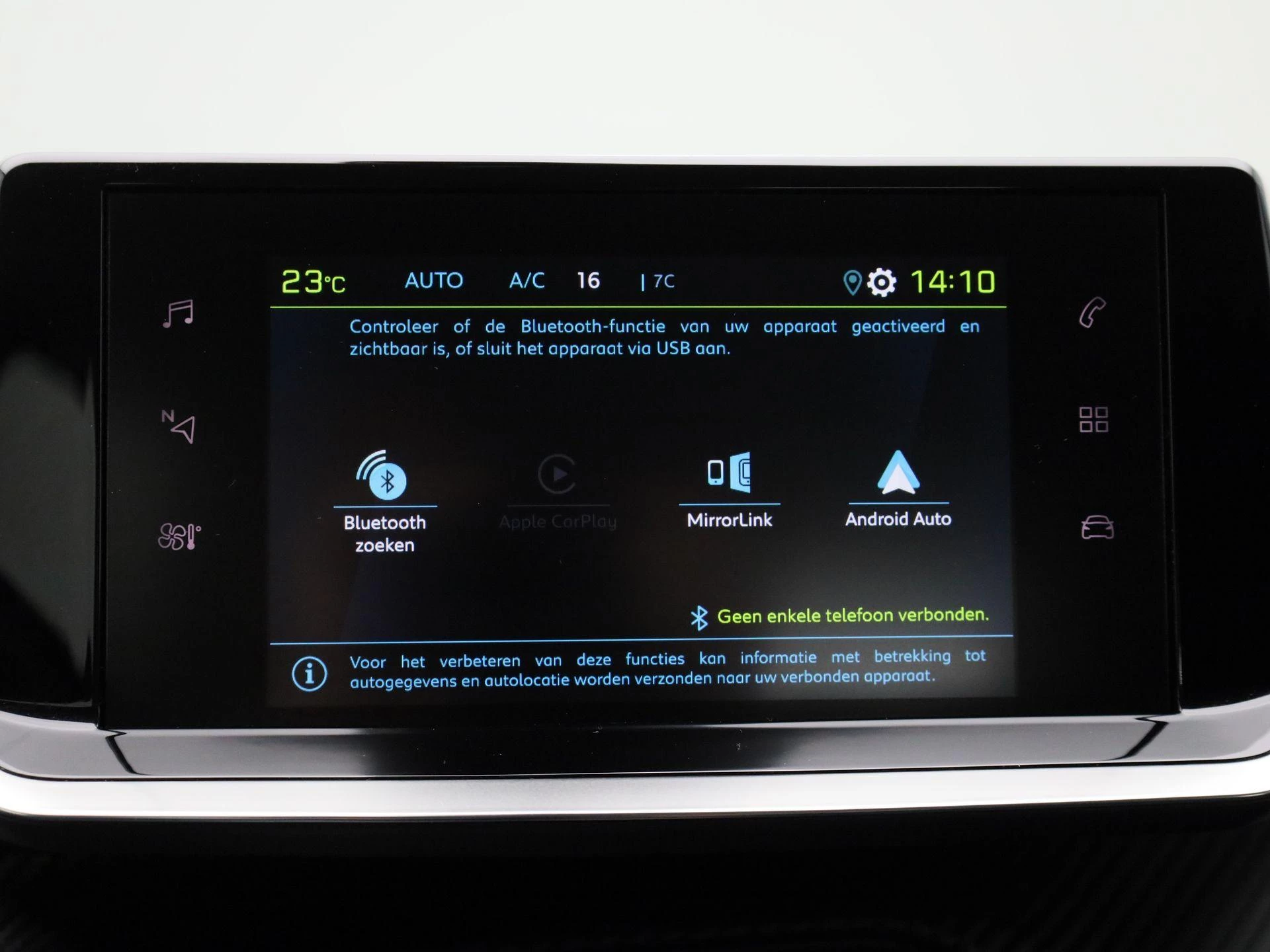 Peugeot e-2008 EV Active 50 kWh