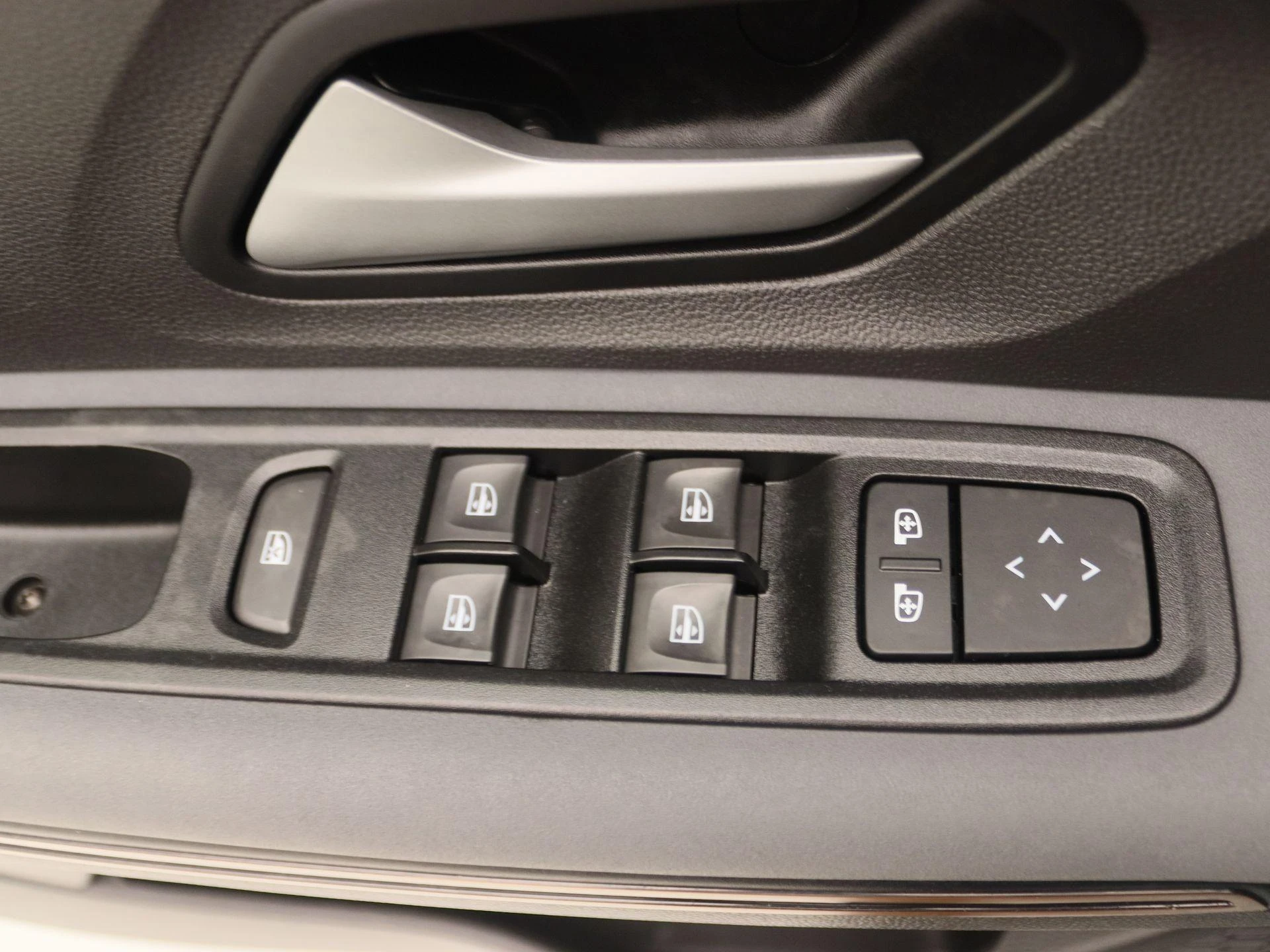 Dacia-Jogger-image-19
