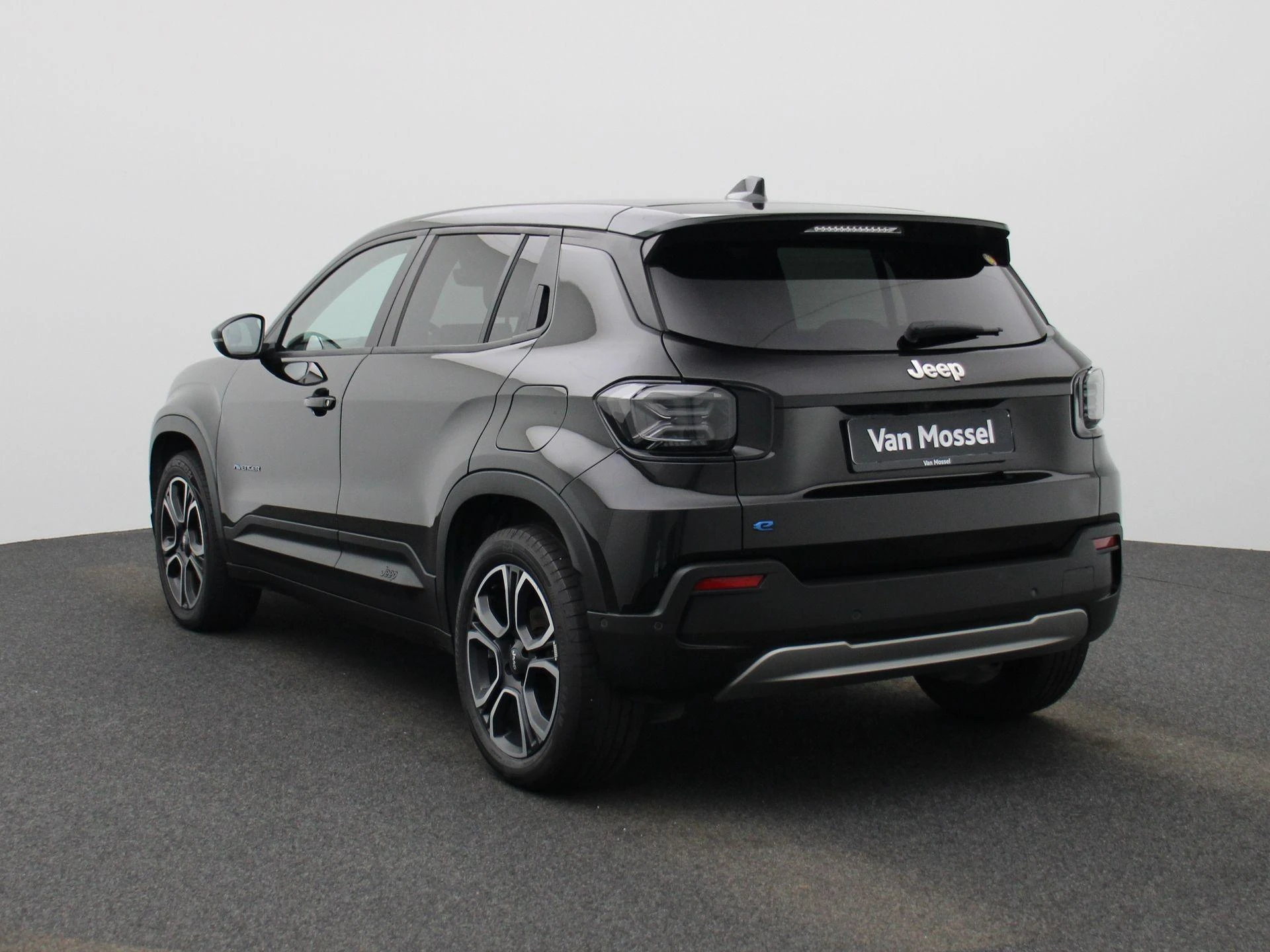 Jeep-Avenger-image-1
