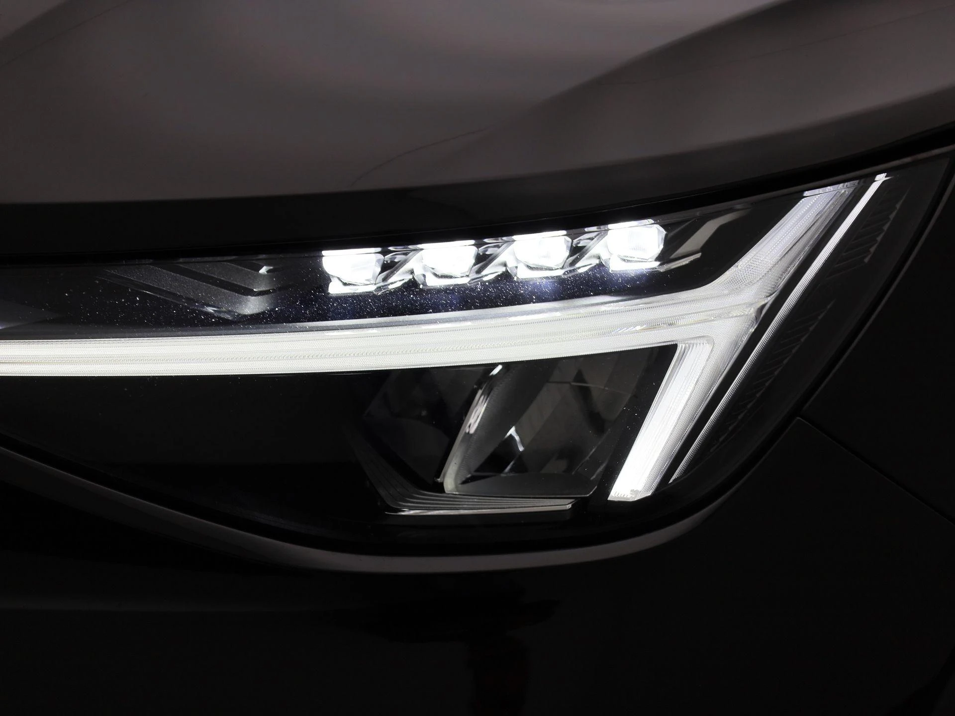 Volvo-XC40-image-15