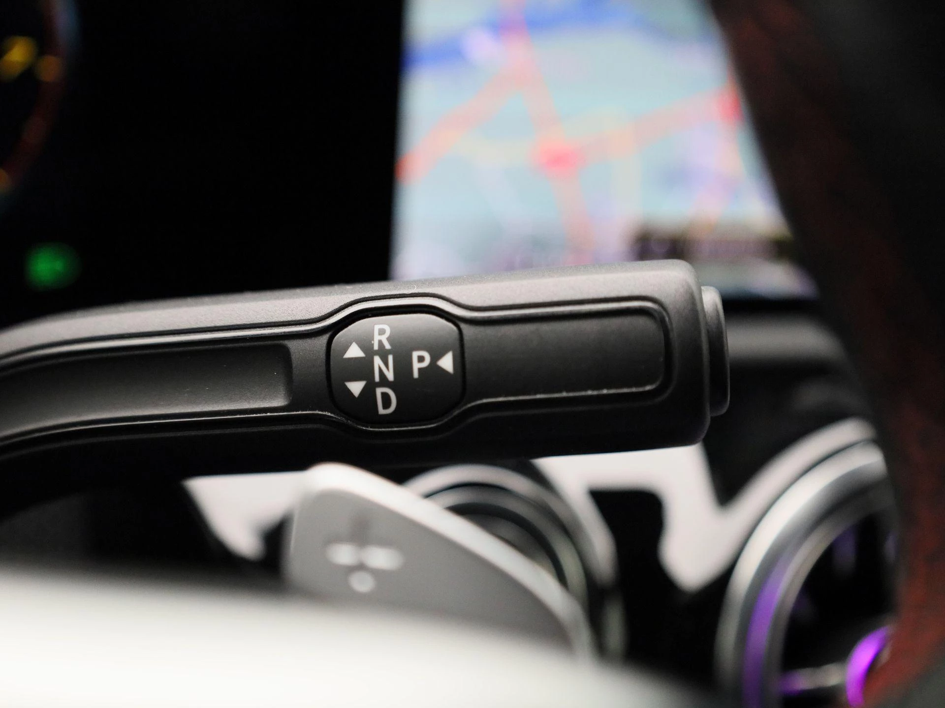 Mercedes-Benz-CLA-image-24