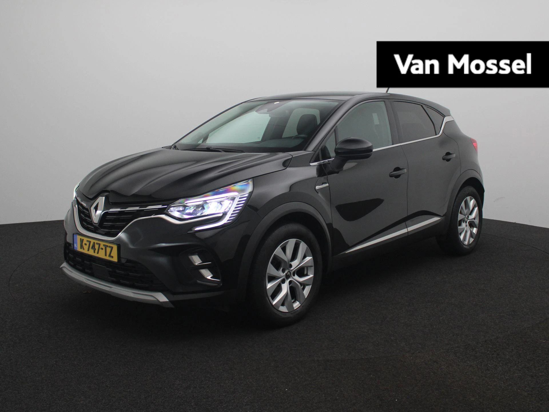 Renault-Captur-image-0