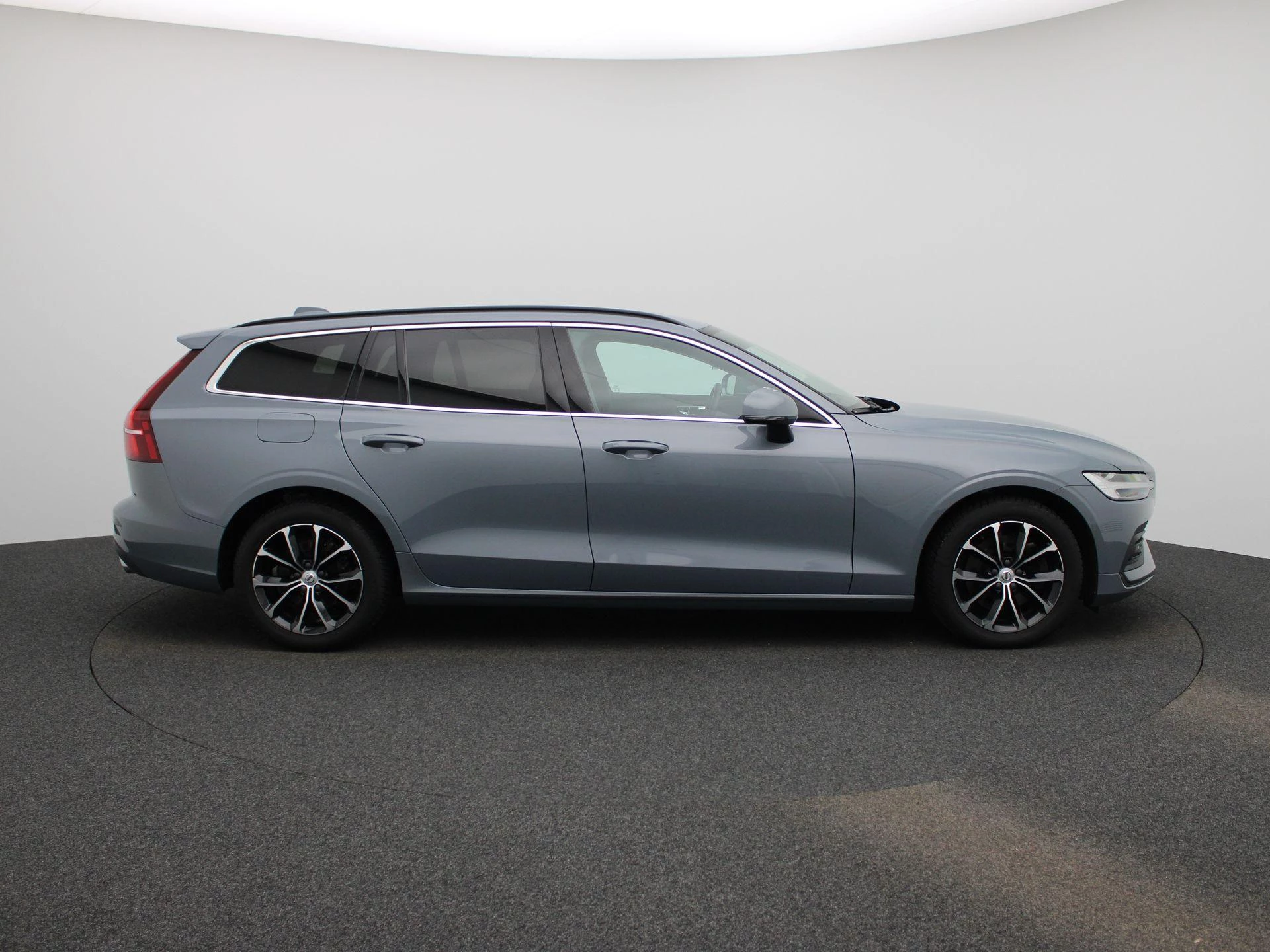 Volvo V60 2.0 B3 Momentum