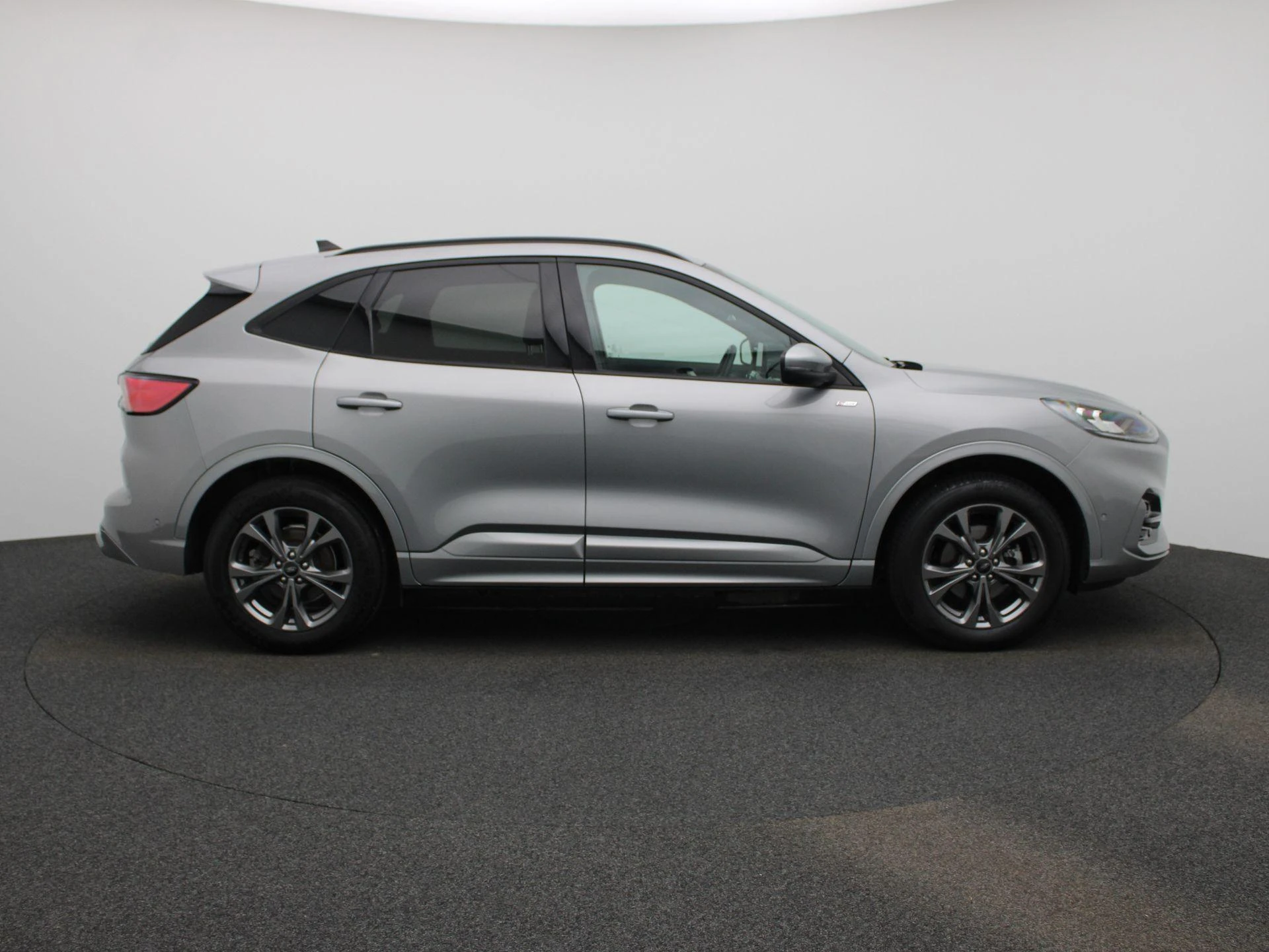 Ford-Kuga-image-5