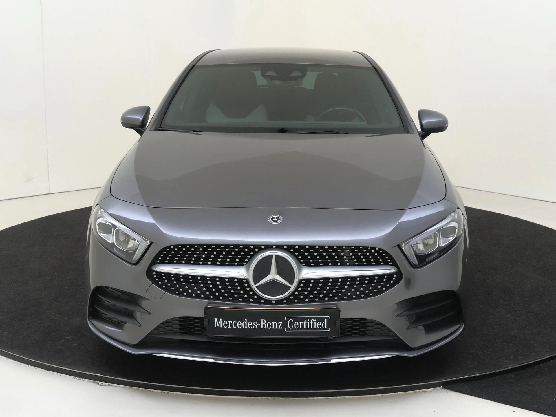Mercedes-Benz-A-Klasse-image-5