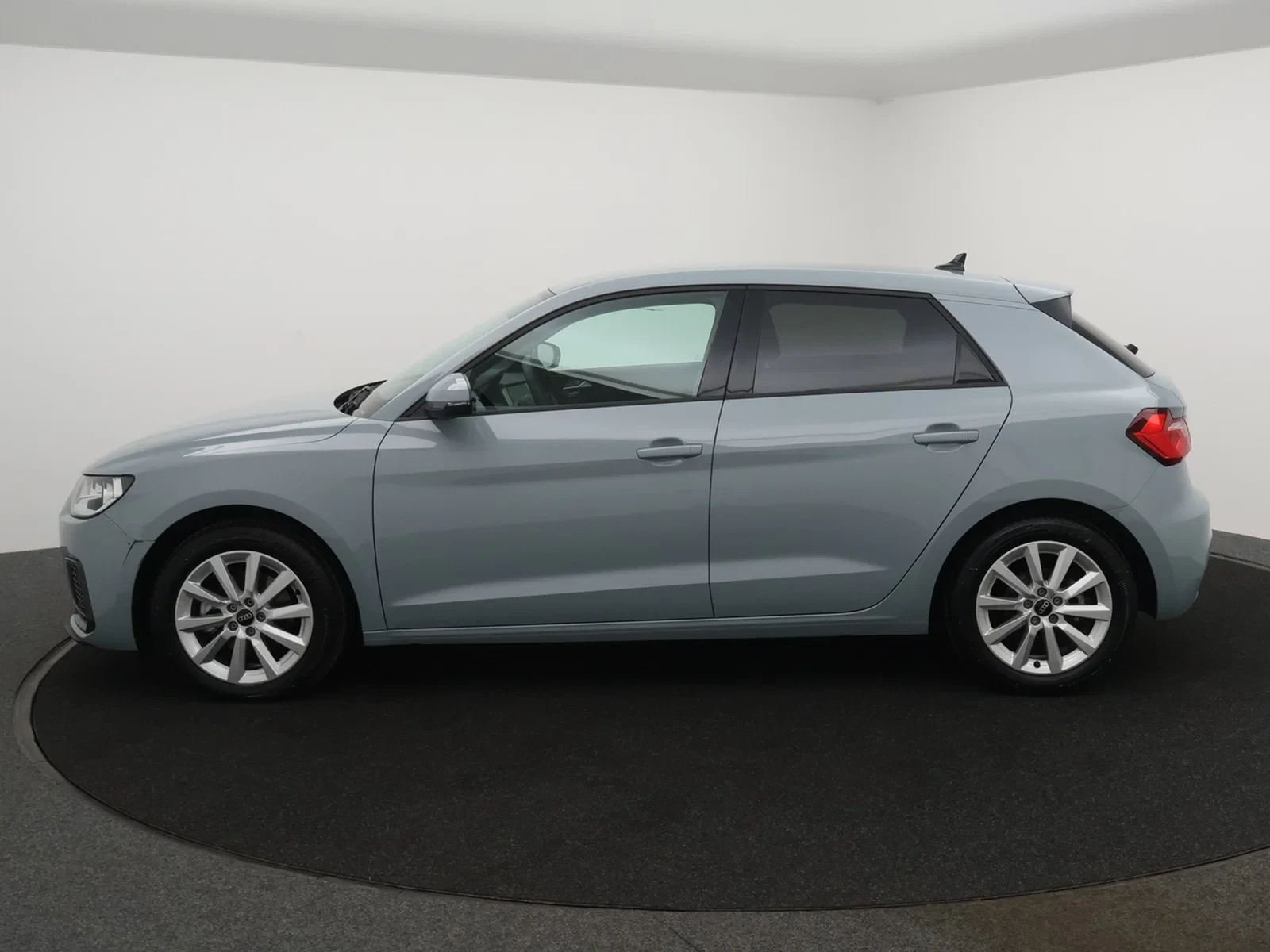 Audi A1 Sportback Sportback 30TFSI Advanced 116PK *AUTOMAAT*VIRTUAL COCKPIT*CRUISE CONTROL*PDC ACHTER*APP-CONNECT*...*