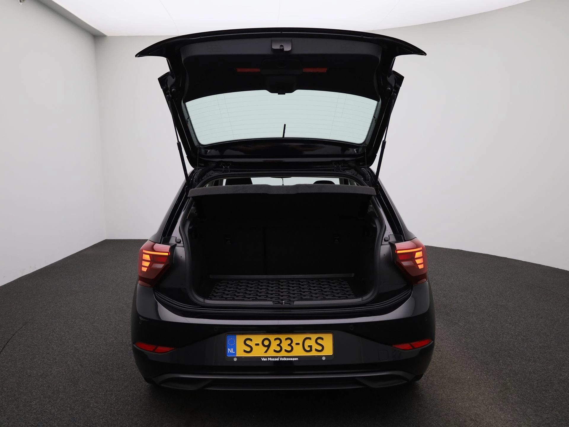 Volkswagen Polo 1.0 TSI Life Business