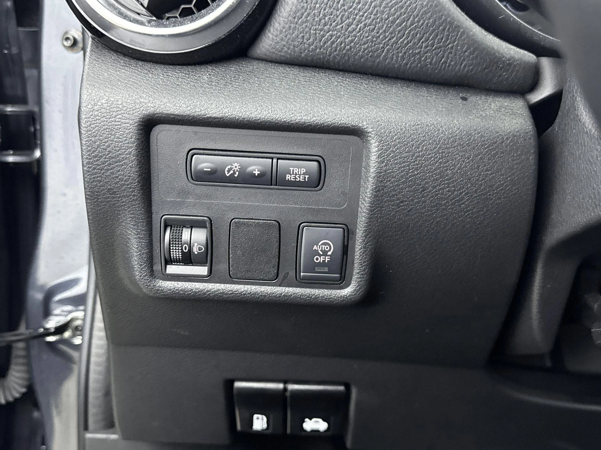 Nissan Micra 1.0 IG-T N-Connecta