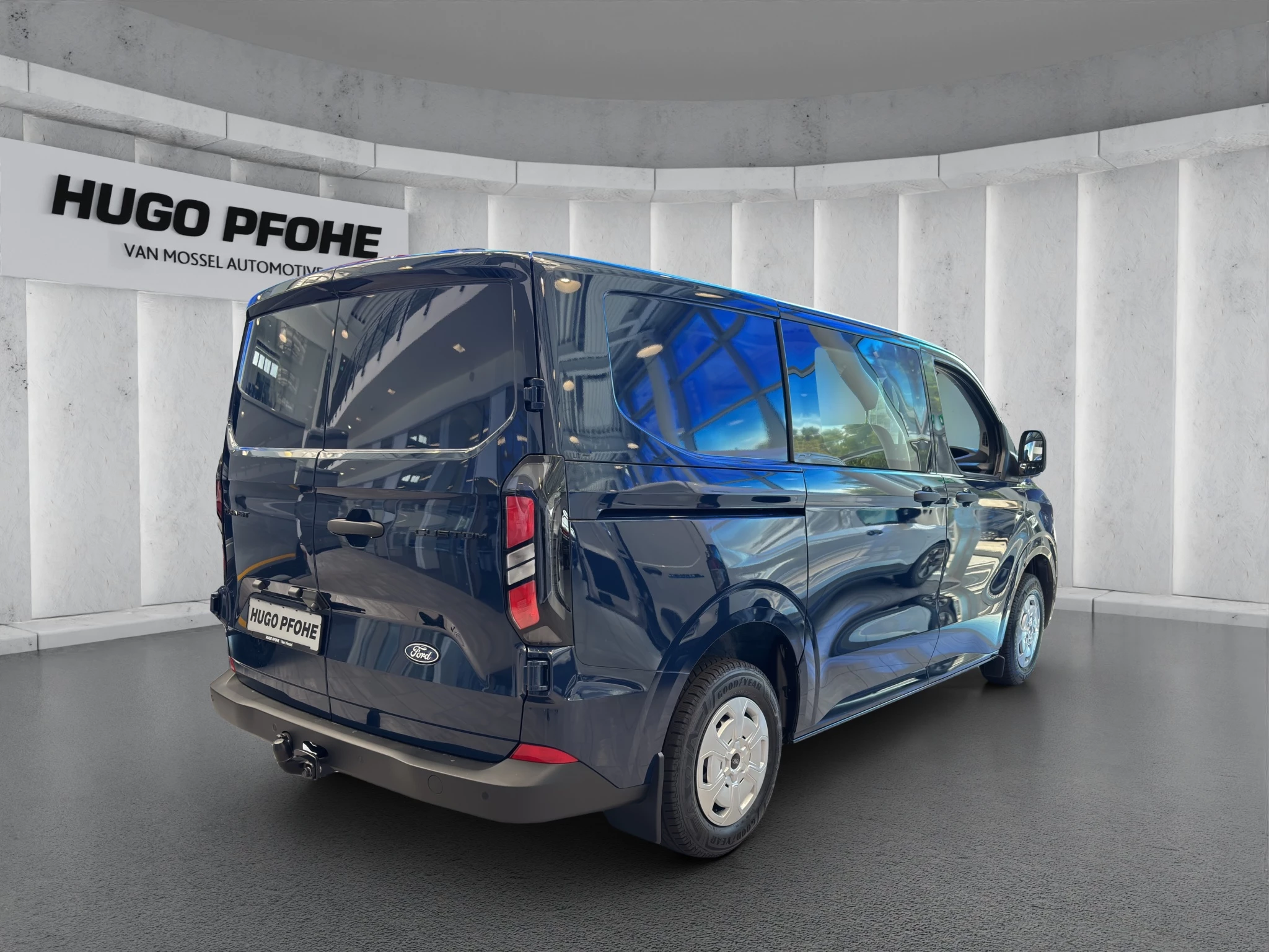 Ford-Transit Custom-image-4