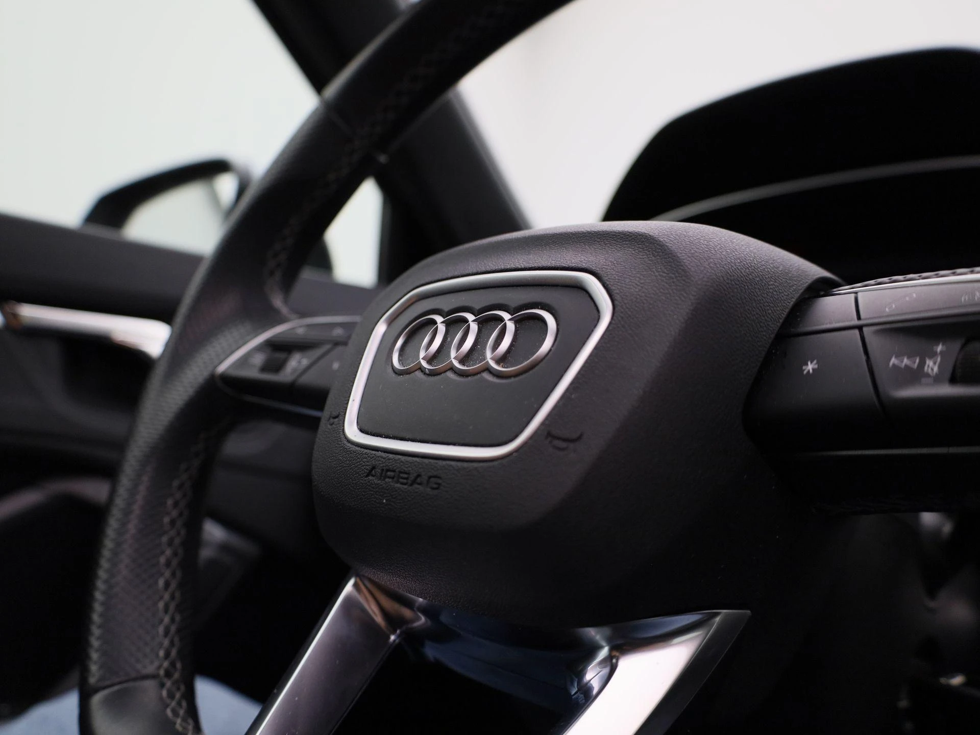 Audi-Q3-image-34