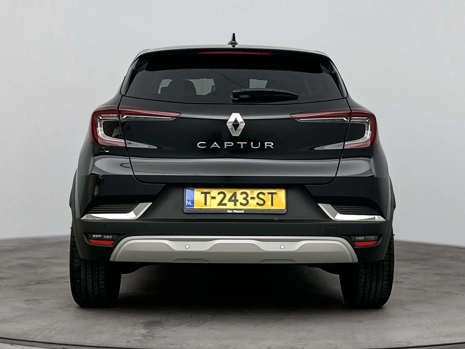 Renault-Captur-image-2