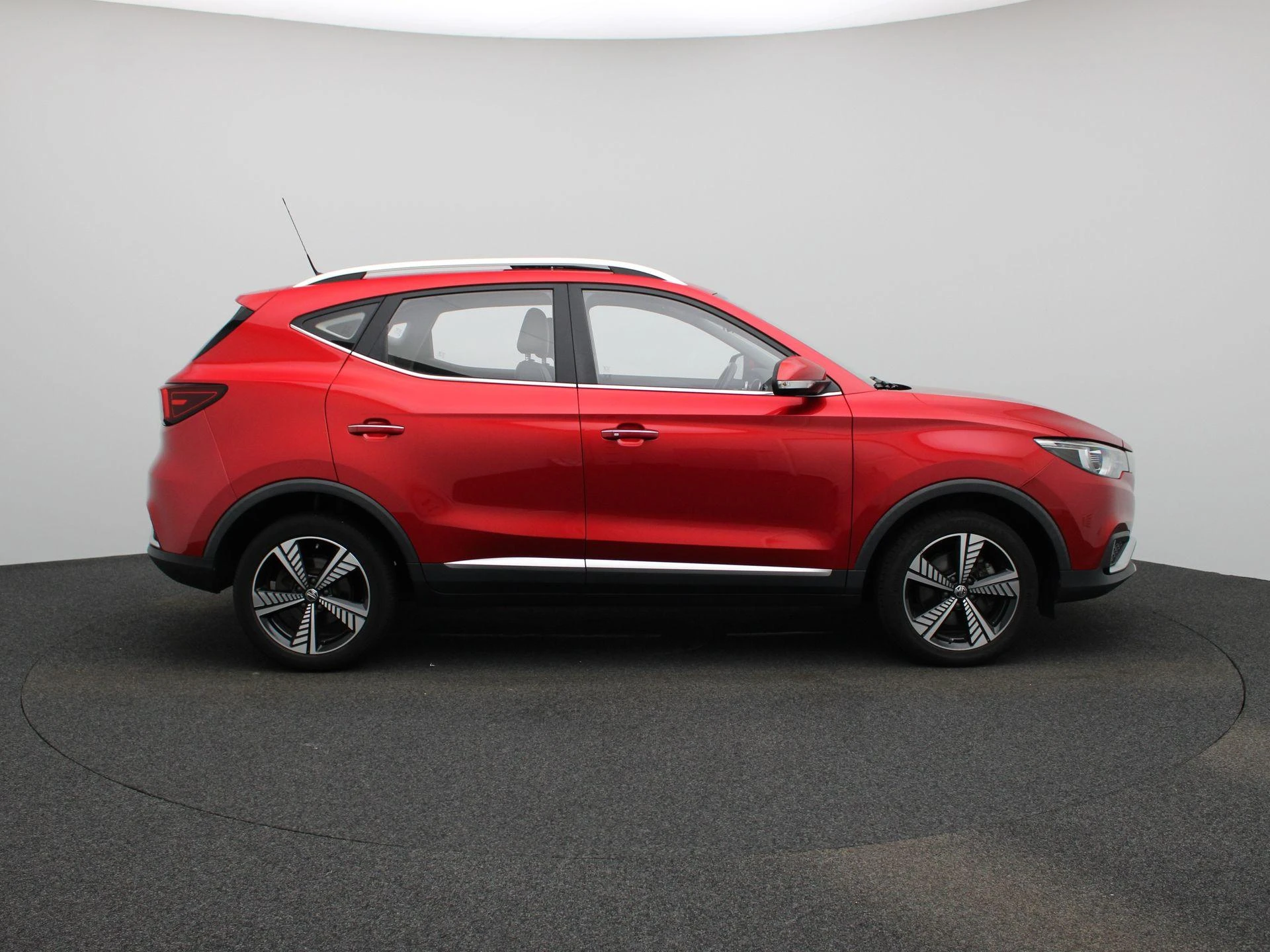 MG-ZS EV-image-6