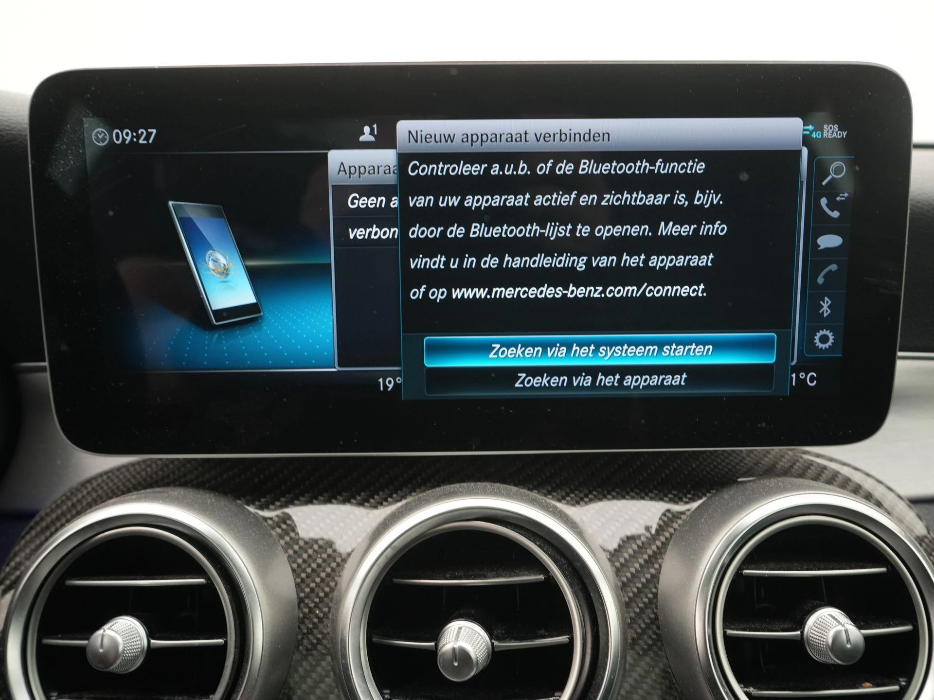 Mercedes-Benz-C-Klasse-image-12