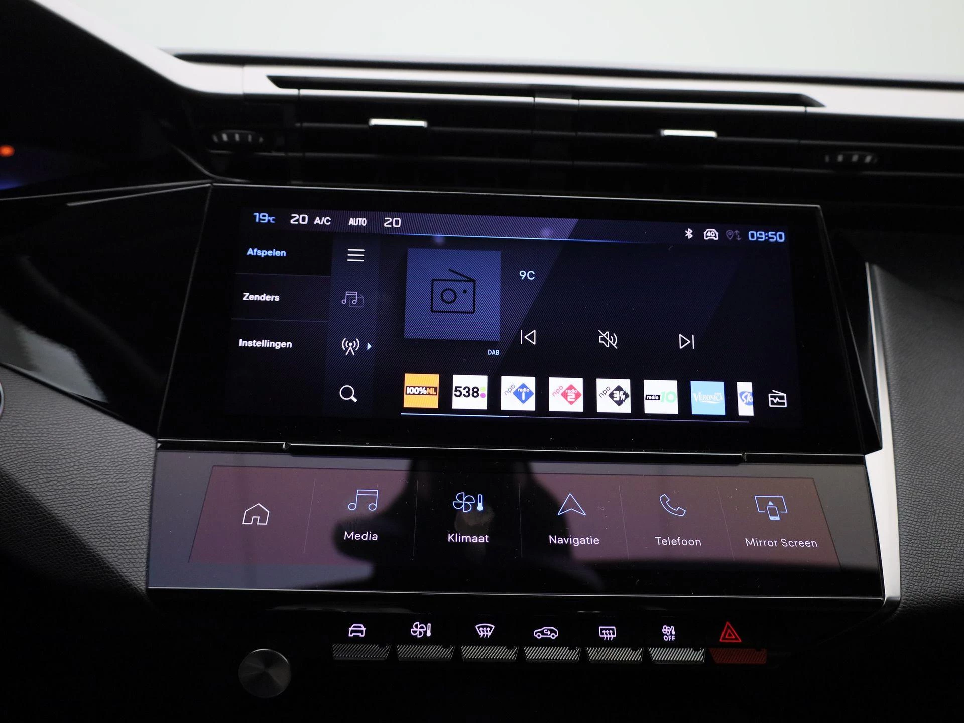 Peugeot-308-image-20