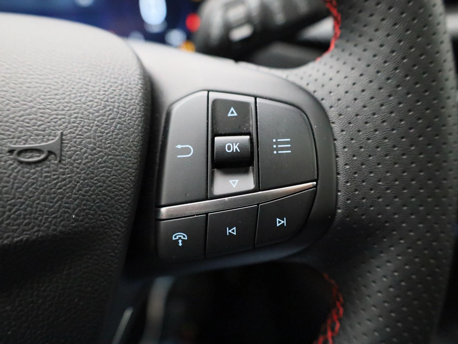 Ford-Kuga-image-18