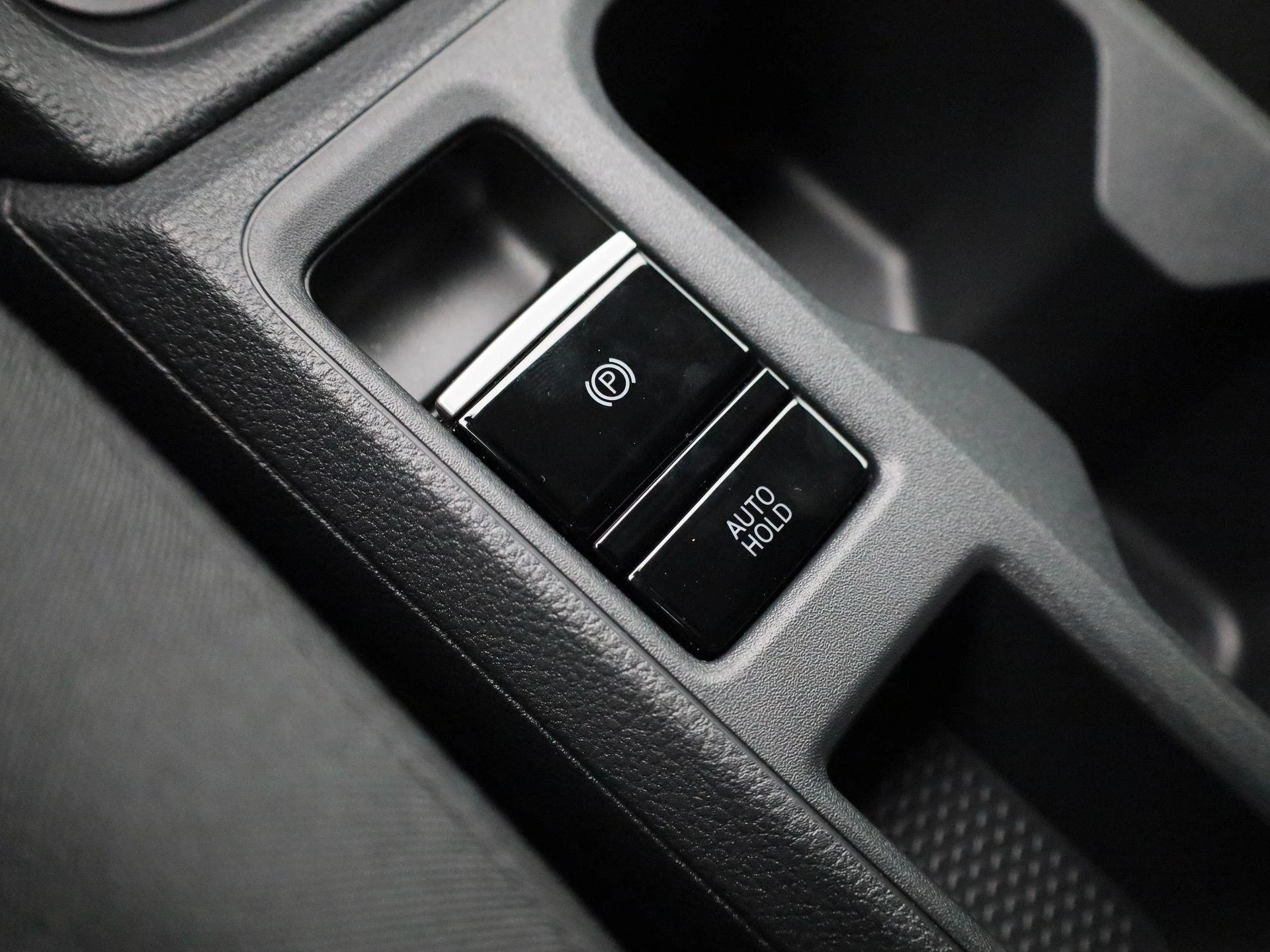 Volkswagen-Caddy-image-18