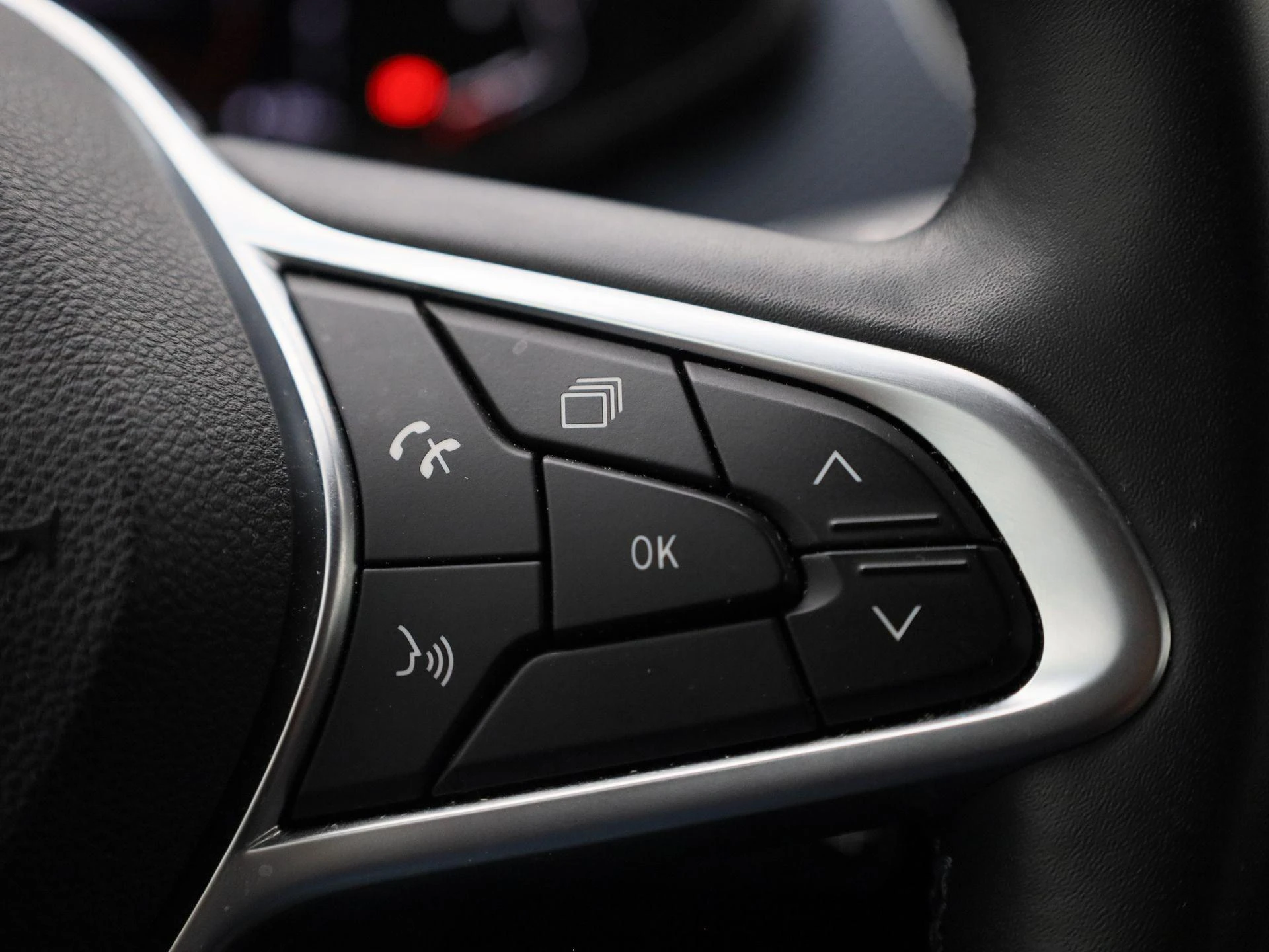 Renault-Arkana-image-22