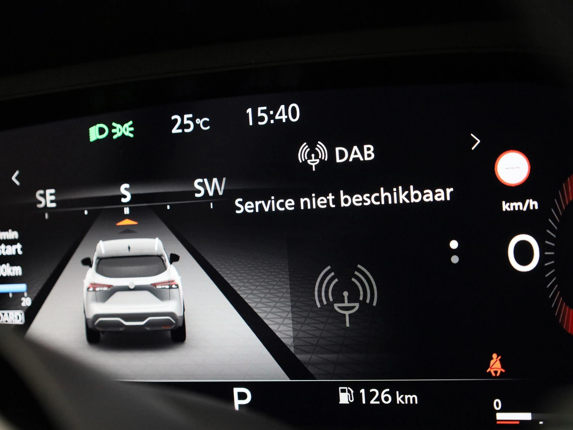 Nissan-QASHQAI-image-24