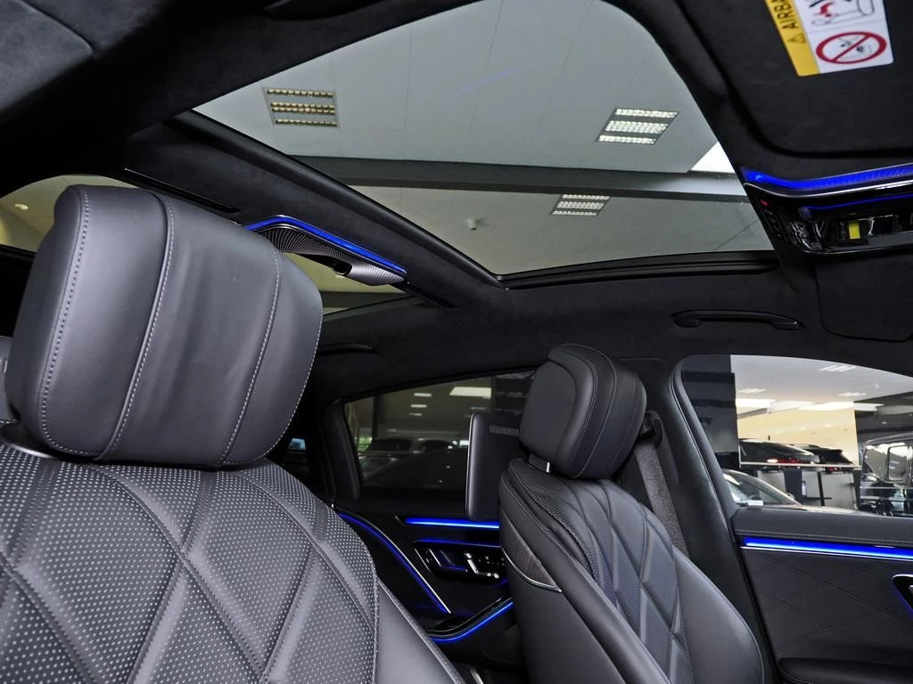 Mercedes-Benz-S-Klasse 680-image-16