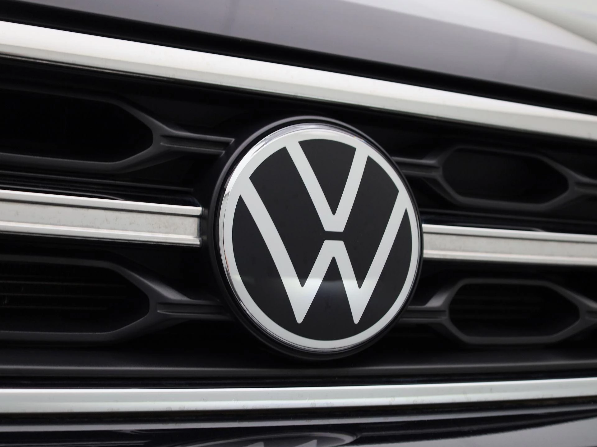Volkswagen-T-Roc-image-37