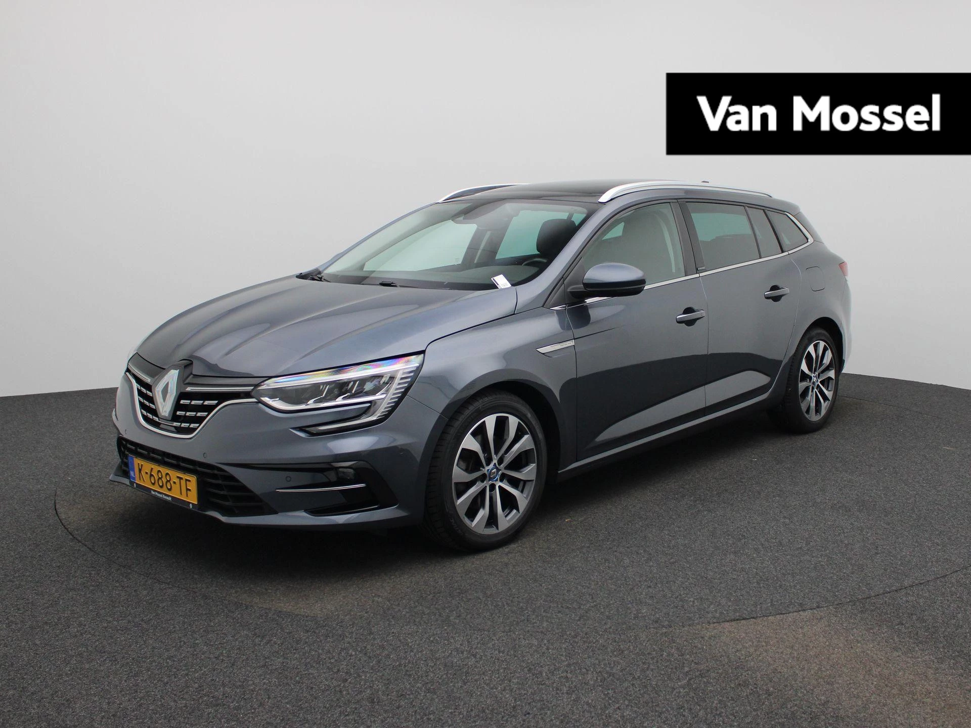 Renault-Megane E-Tech-image-0