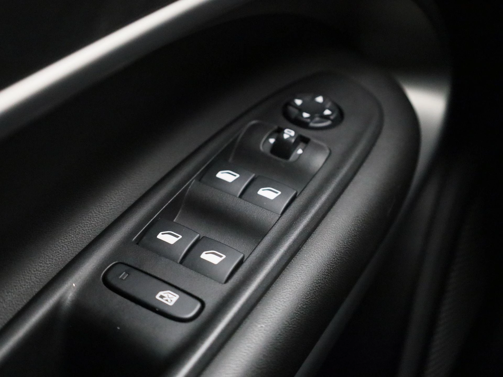Jeep Avenger 54kWh 1st Edition