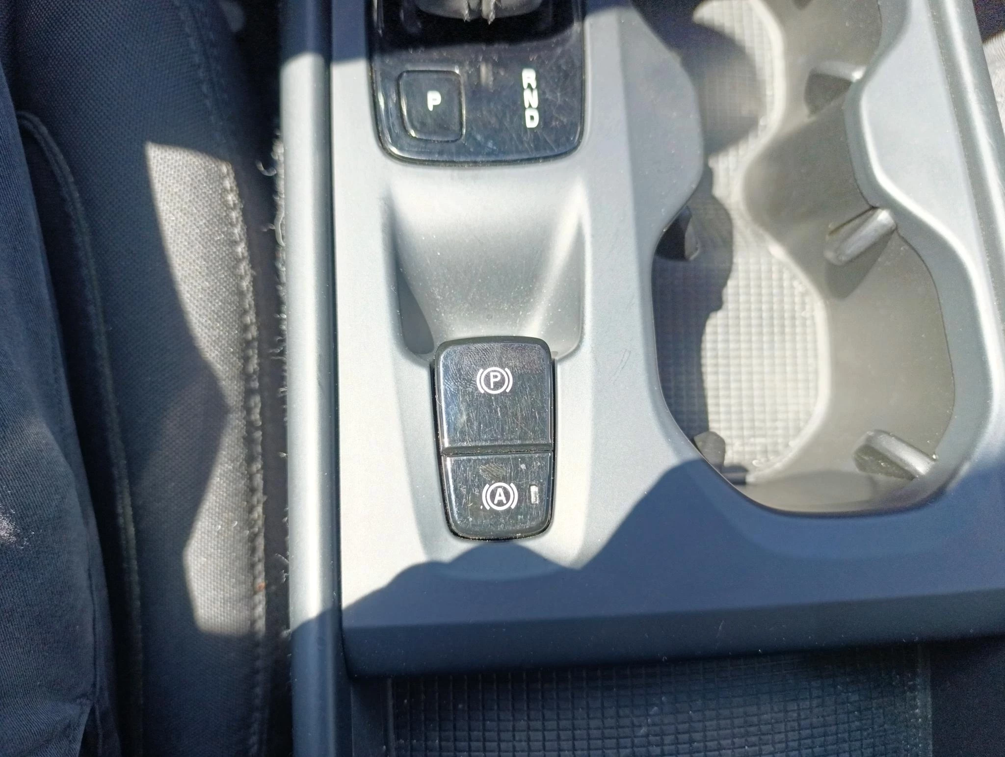 Volvo XC40 1.5 T5 Recharge Business Pro