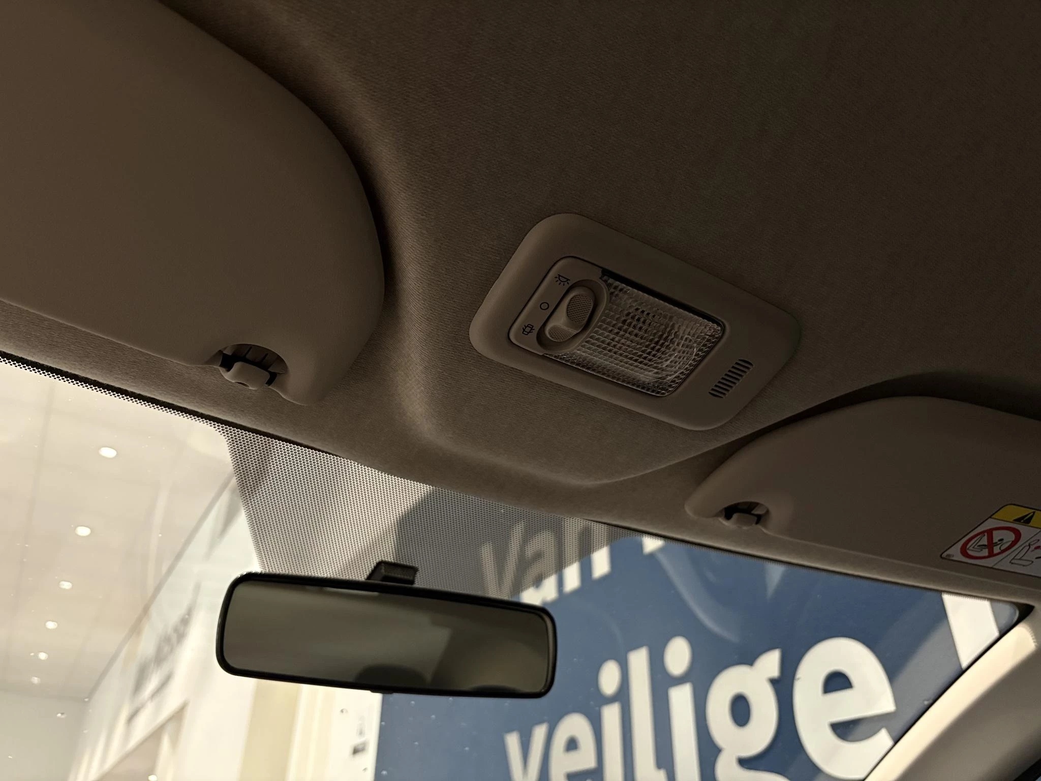 Peugeot-108-image-15
