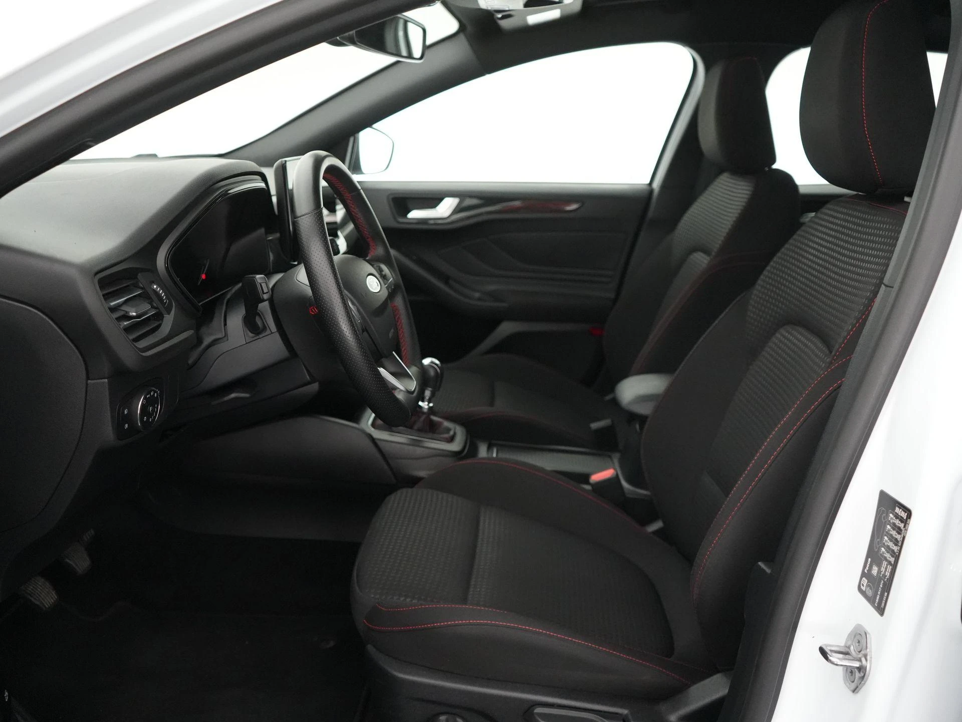 Ford Focus Clipper 1.0i EcoBoost MHEV 92kW ST-Line