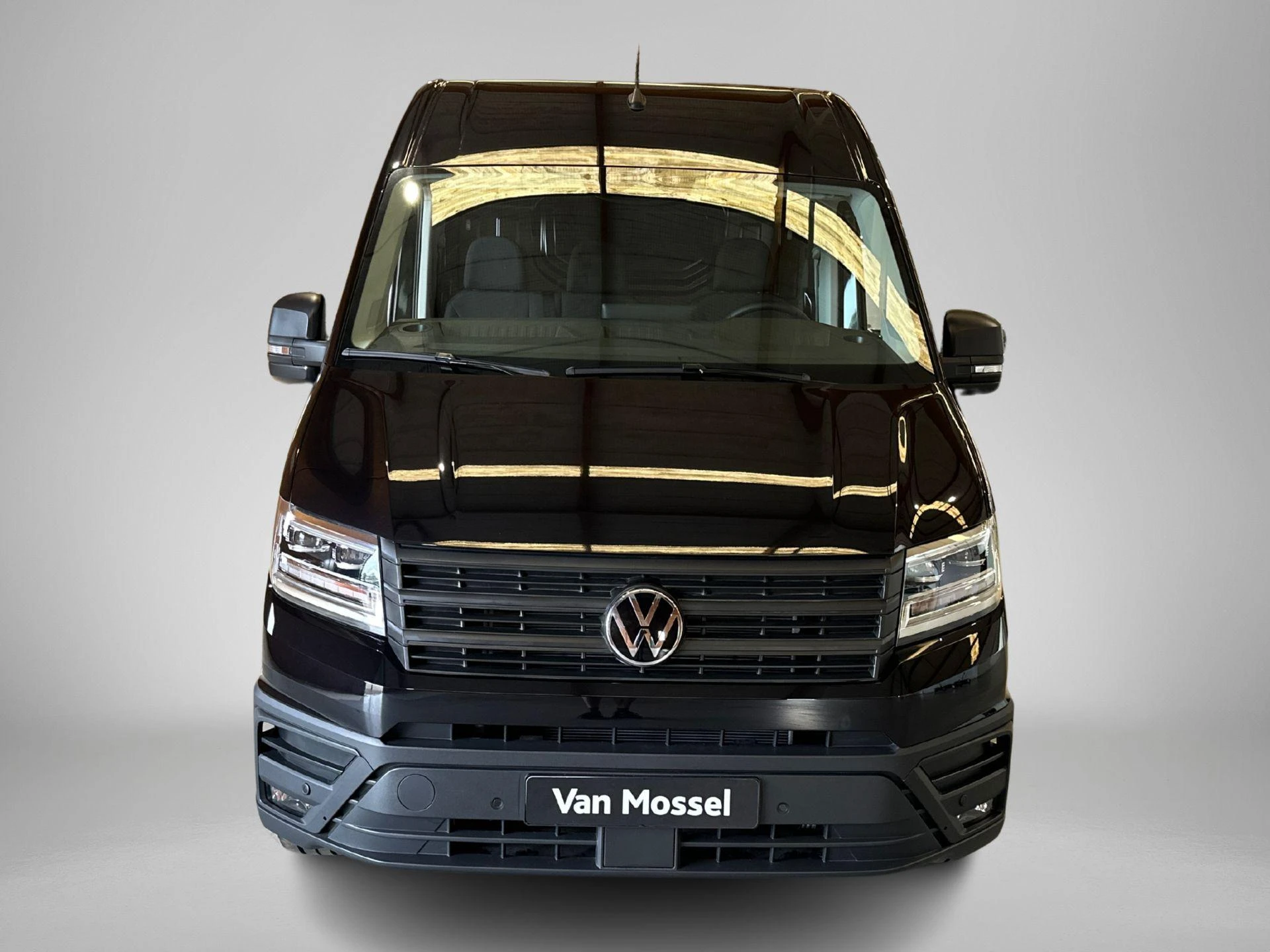 Volkswagen-Crafter-image-4