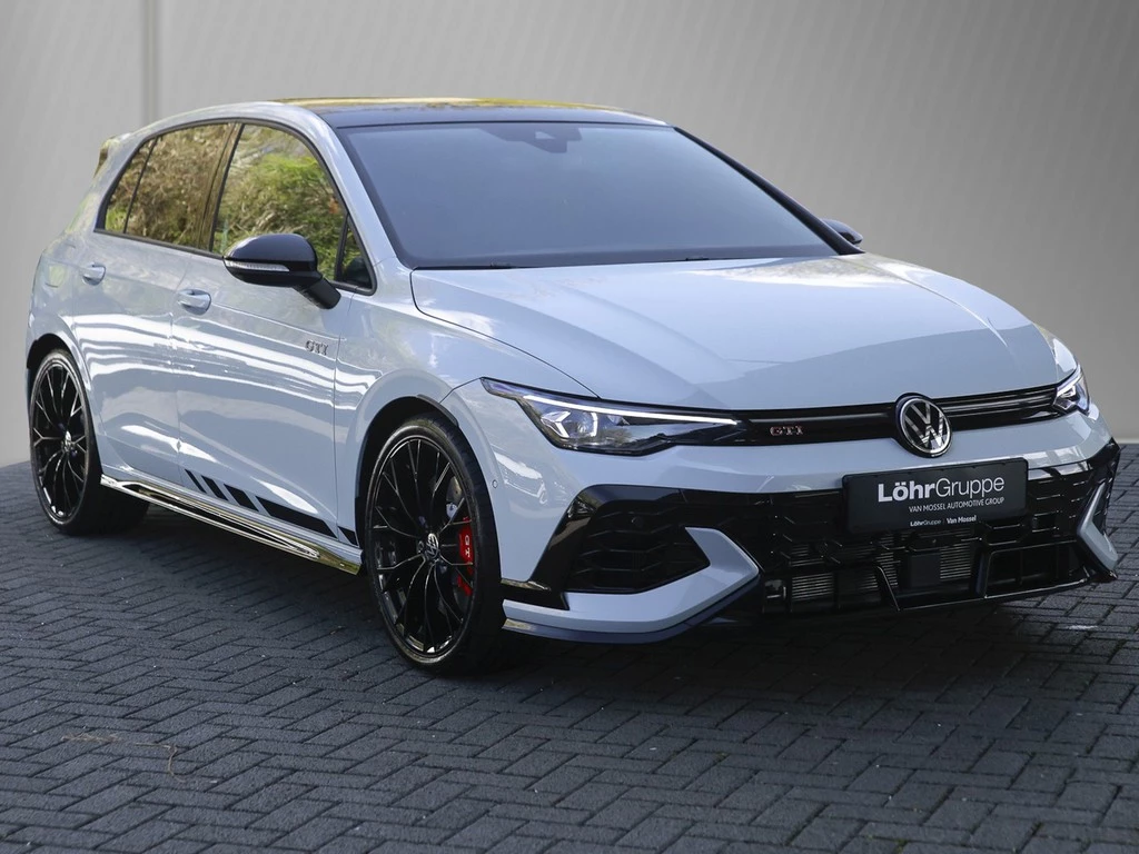 Volkswagen Golf GTI Clubsport 2.0 TSI DSG Akrapovic, 270km/h, IQ.Light, Pano., 360°Kam., ACC, 19"Alu.,