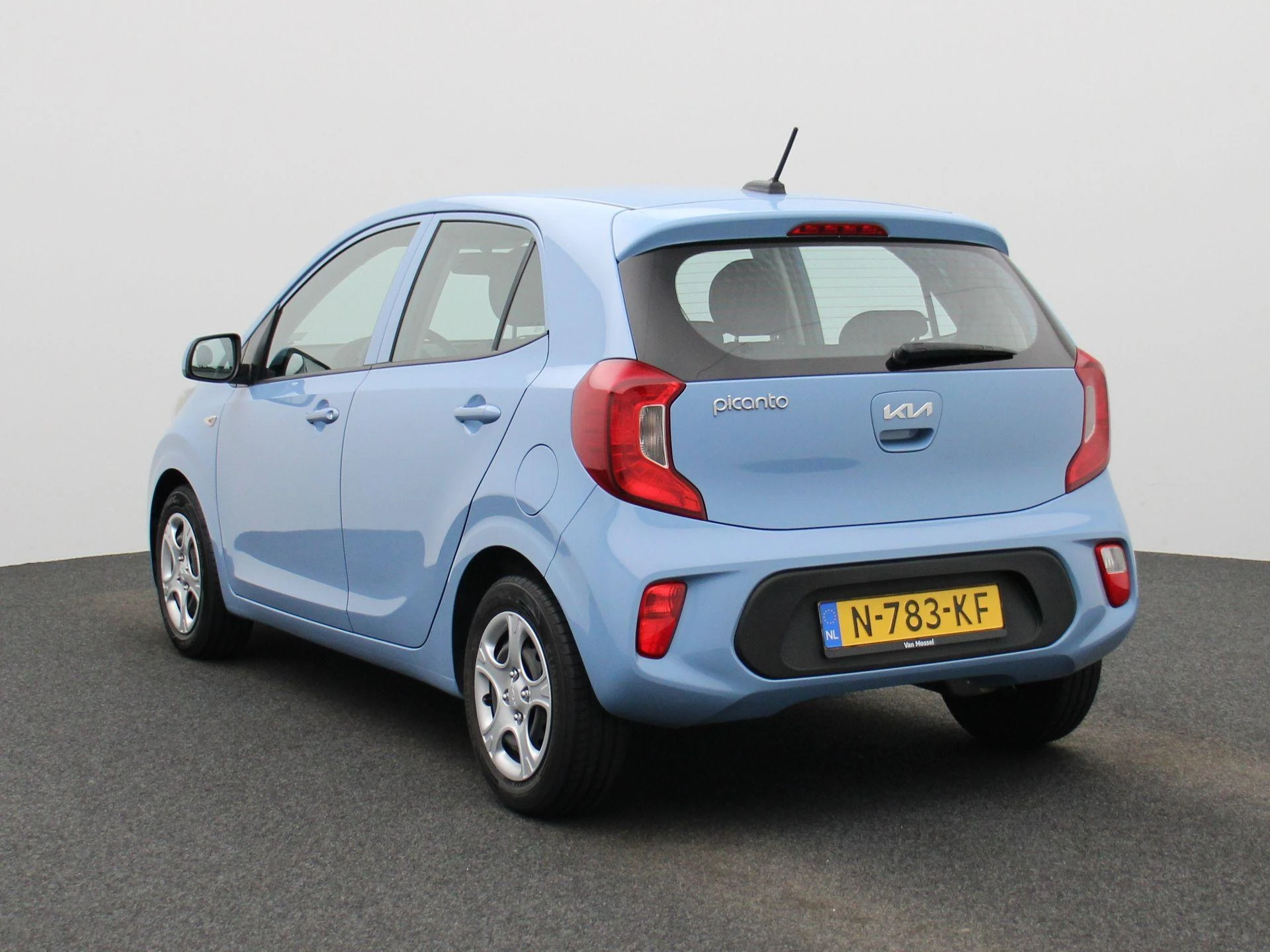 Kia-Picanto-image-1
