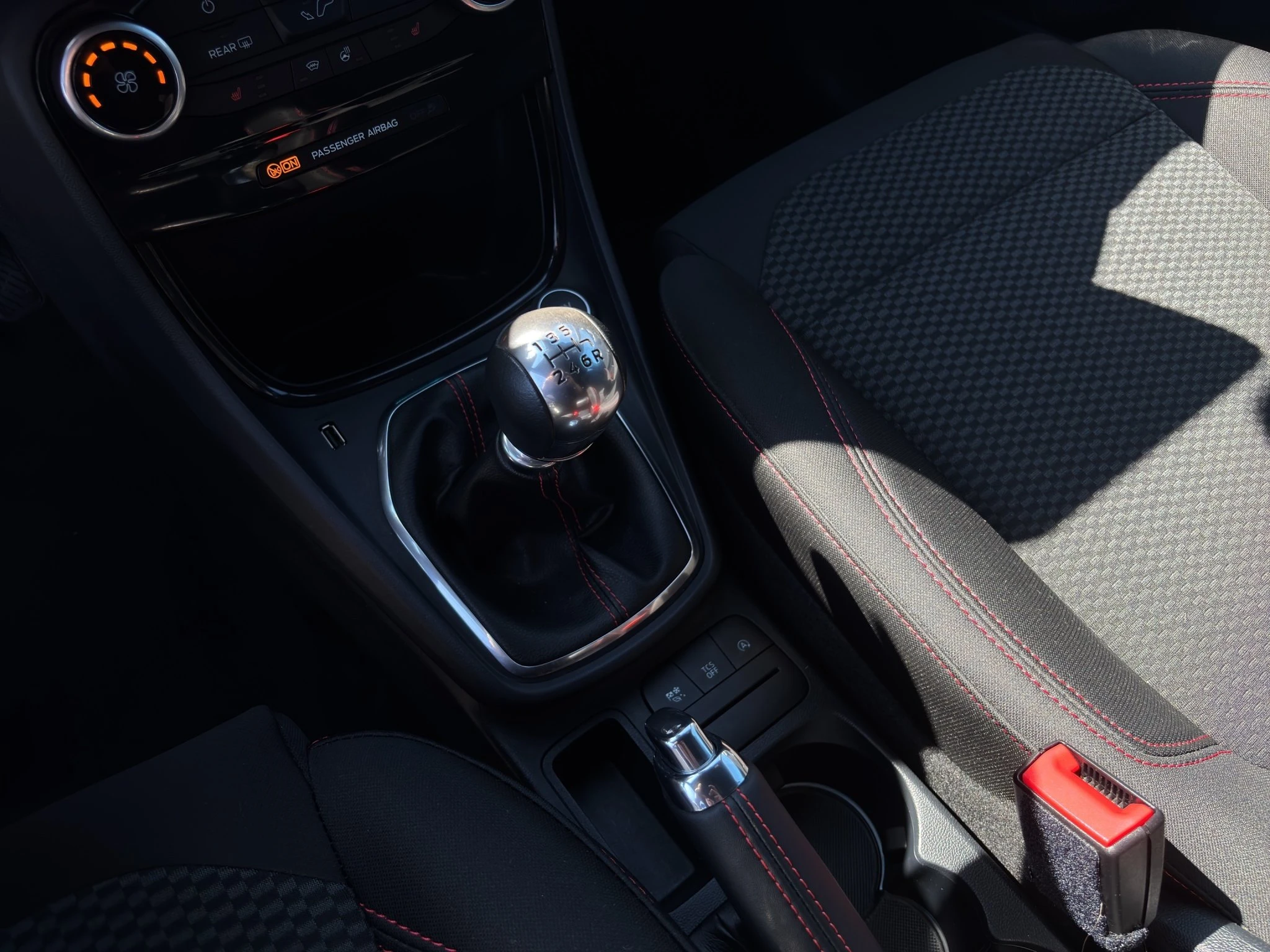 Ford Puma 1.0 EcoBoost Mild Hybrid ST-Line Design