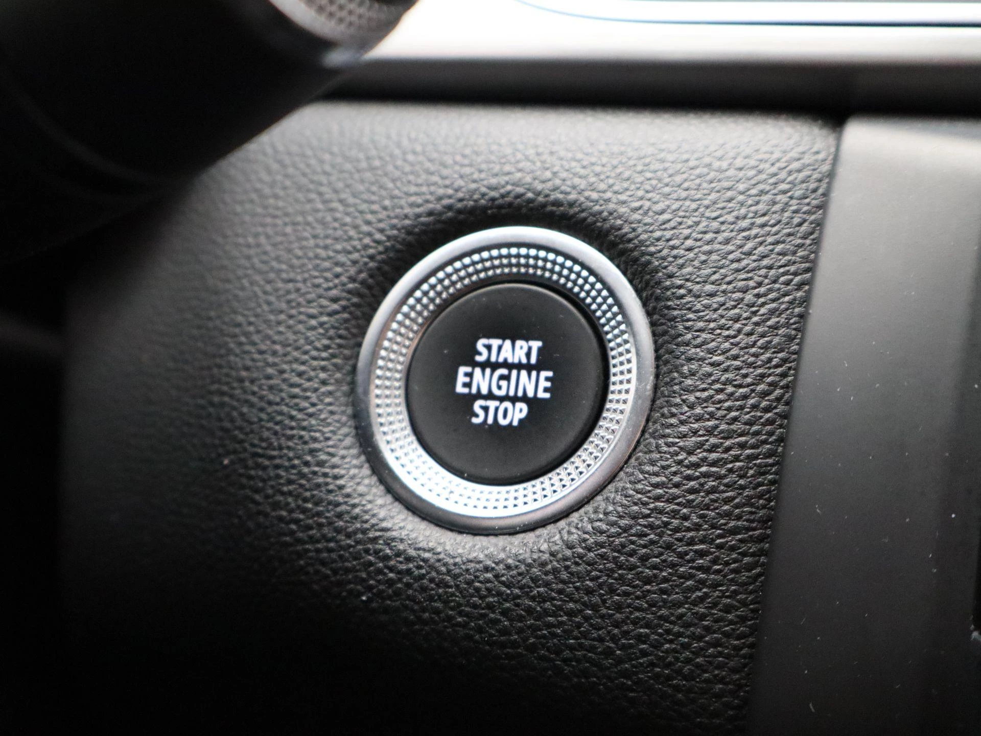 Renault-Captur-image-31