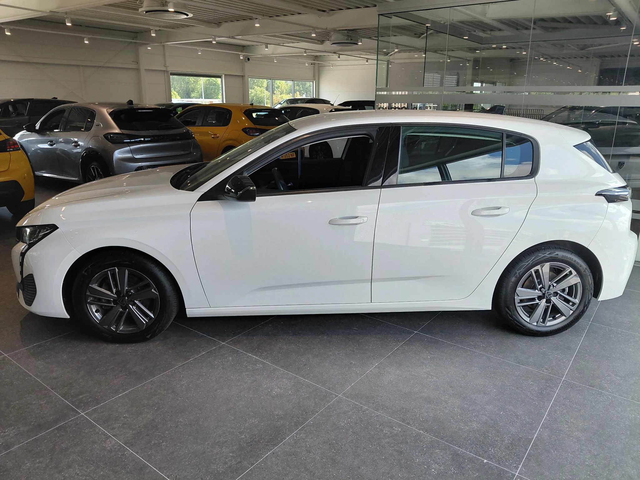 Peugeot-308-image-4