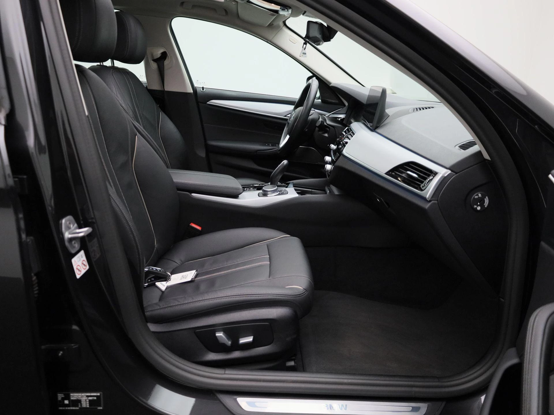 BMW-5 Serie-image-46