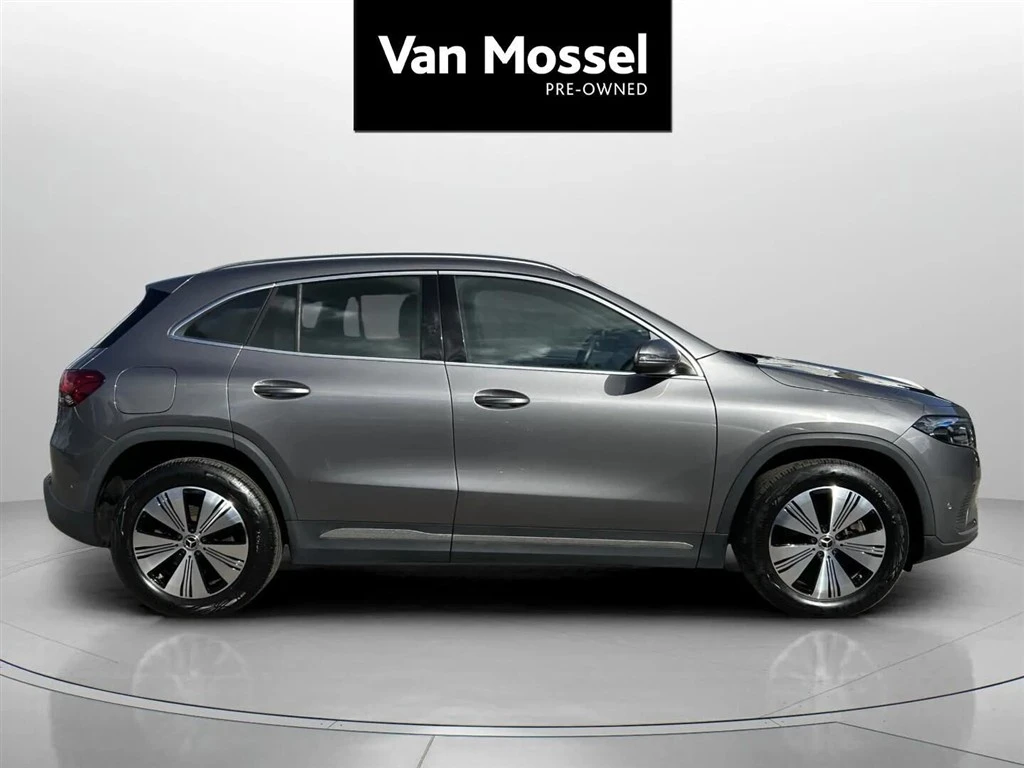 Mercedes-Benz-EQA-image-3