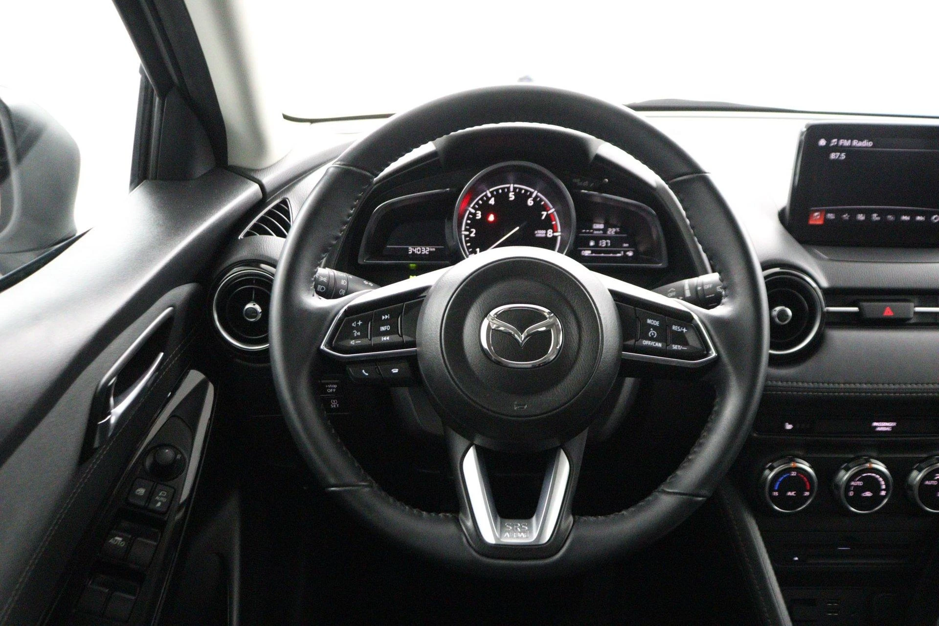 Mazda-2-image-55