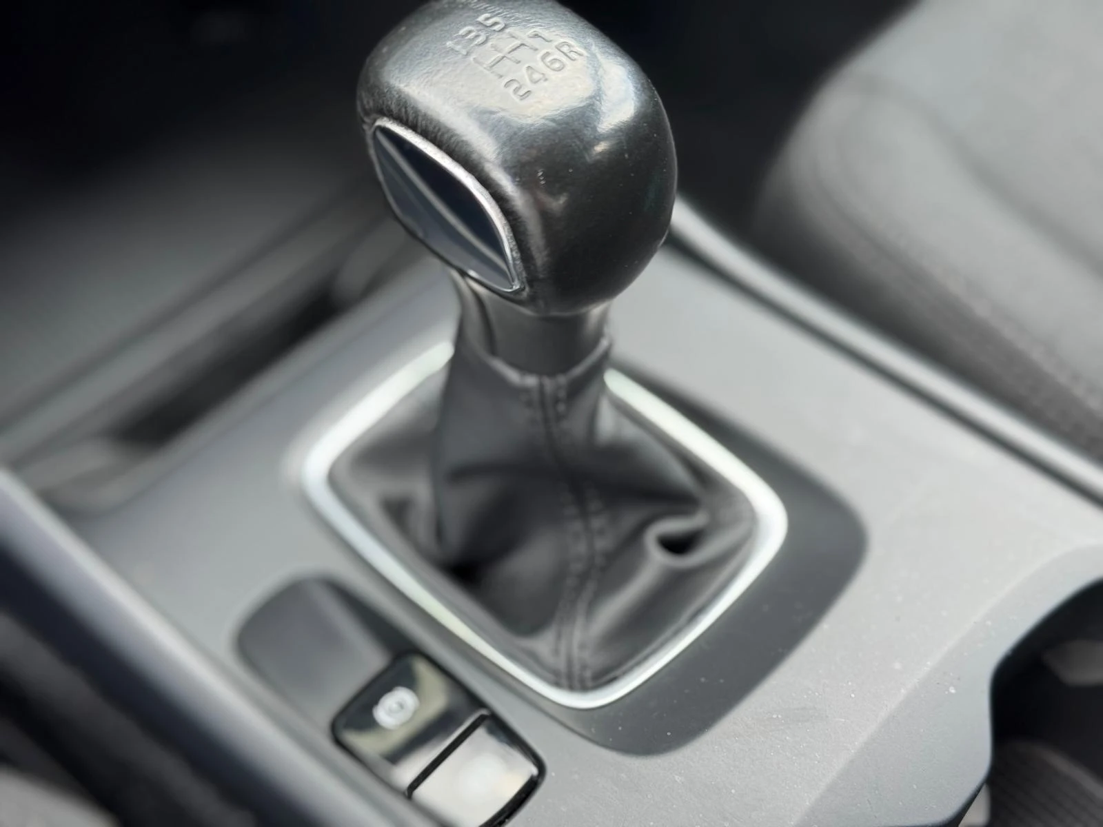 Volvo XC40 T2 Momentum Core