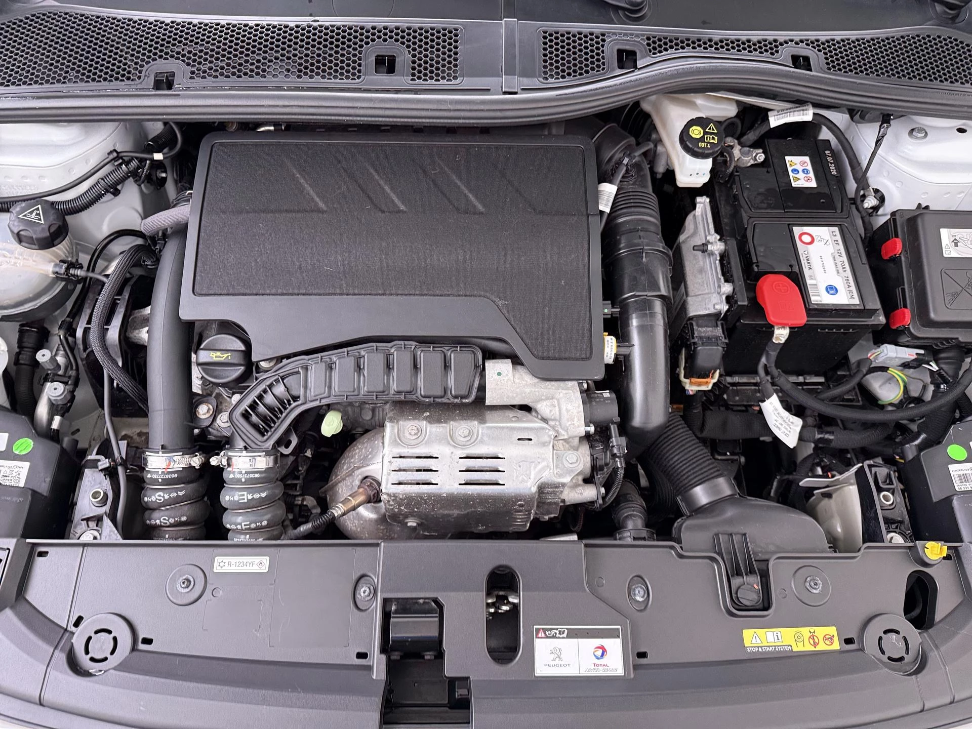 Peugeot-208-image-10