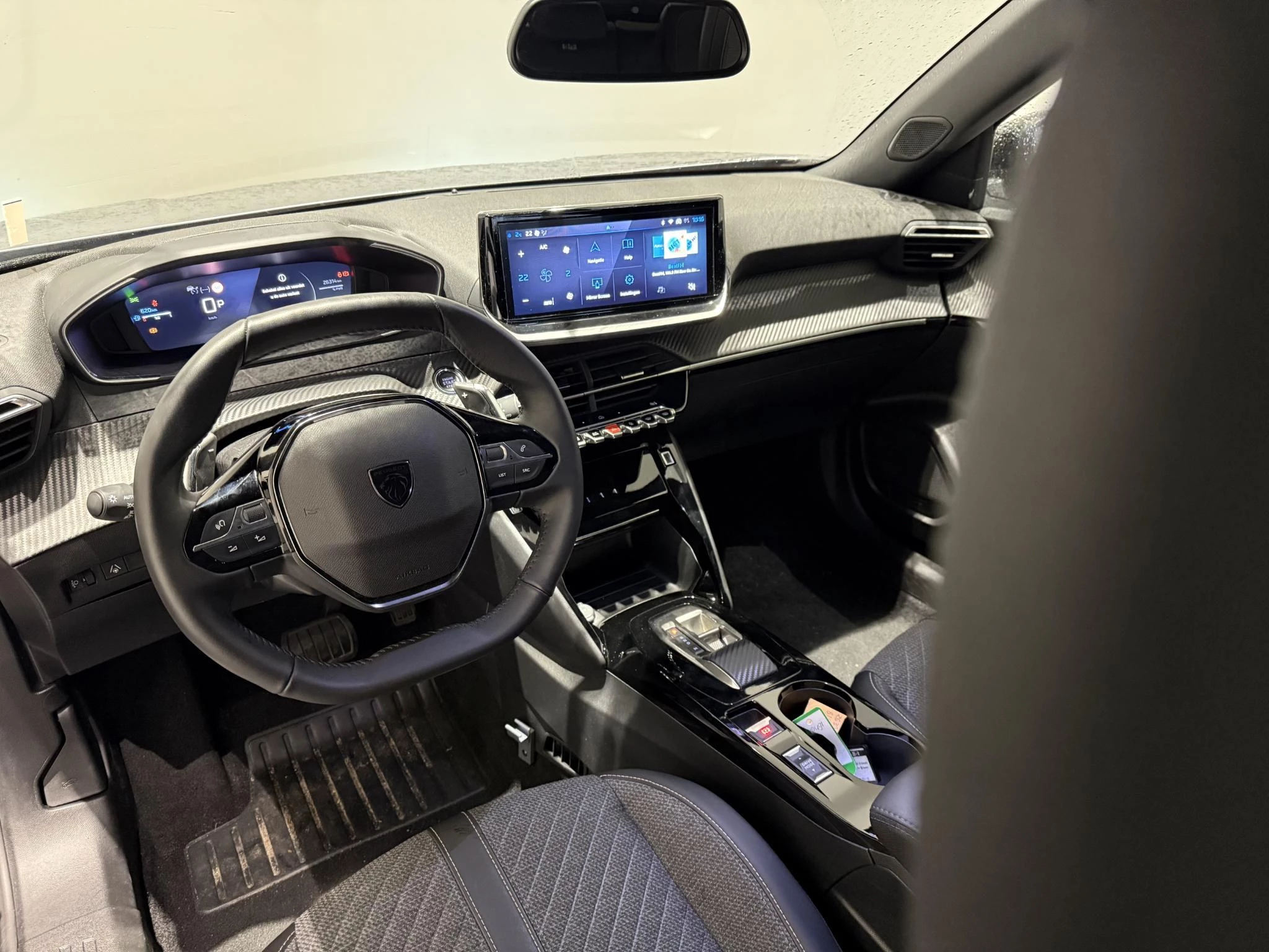Peugeot-2008-image-12