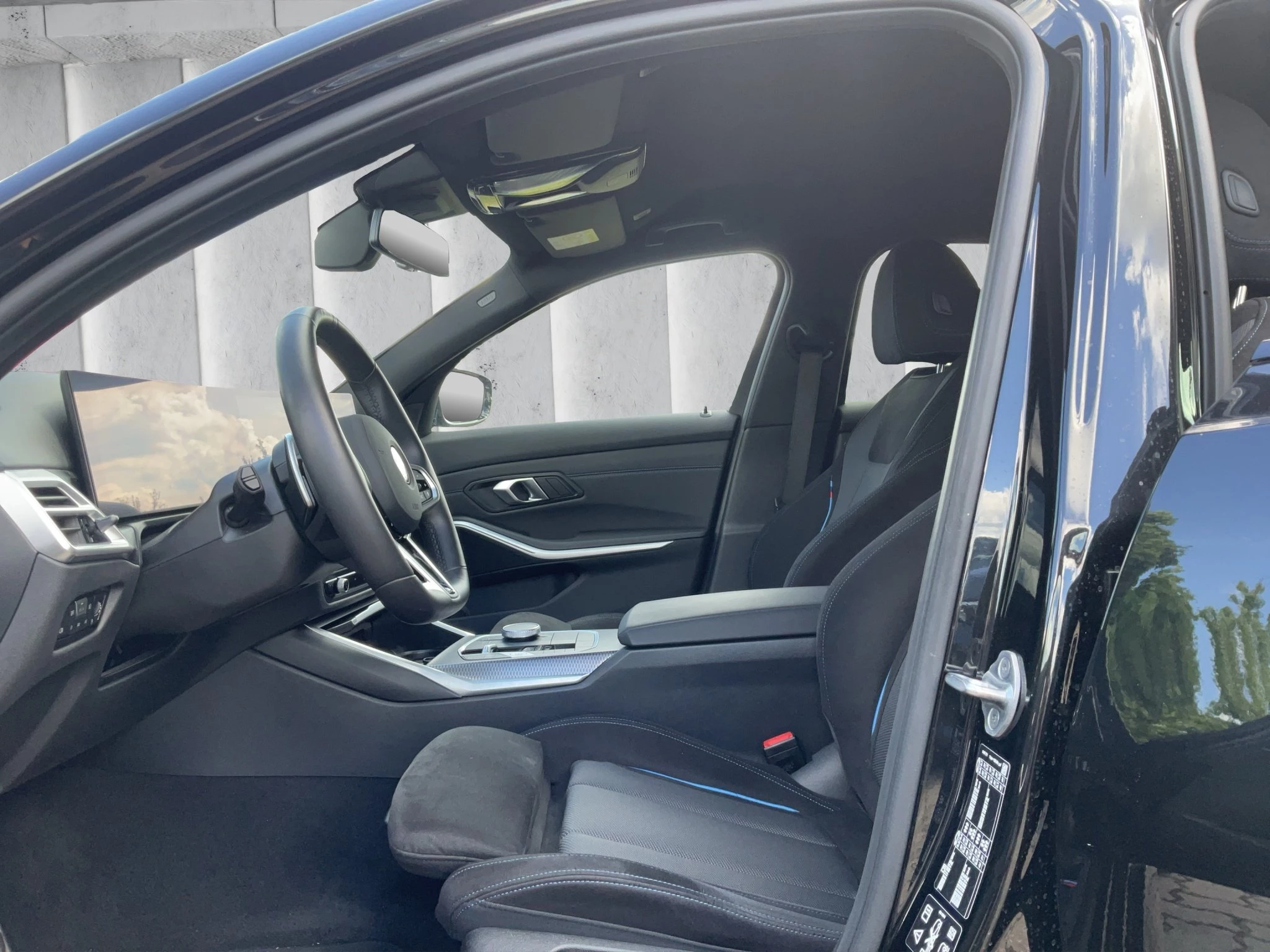 BMW 3er Reihe 330d touring xDrive. M Sport