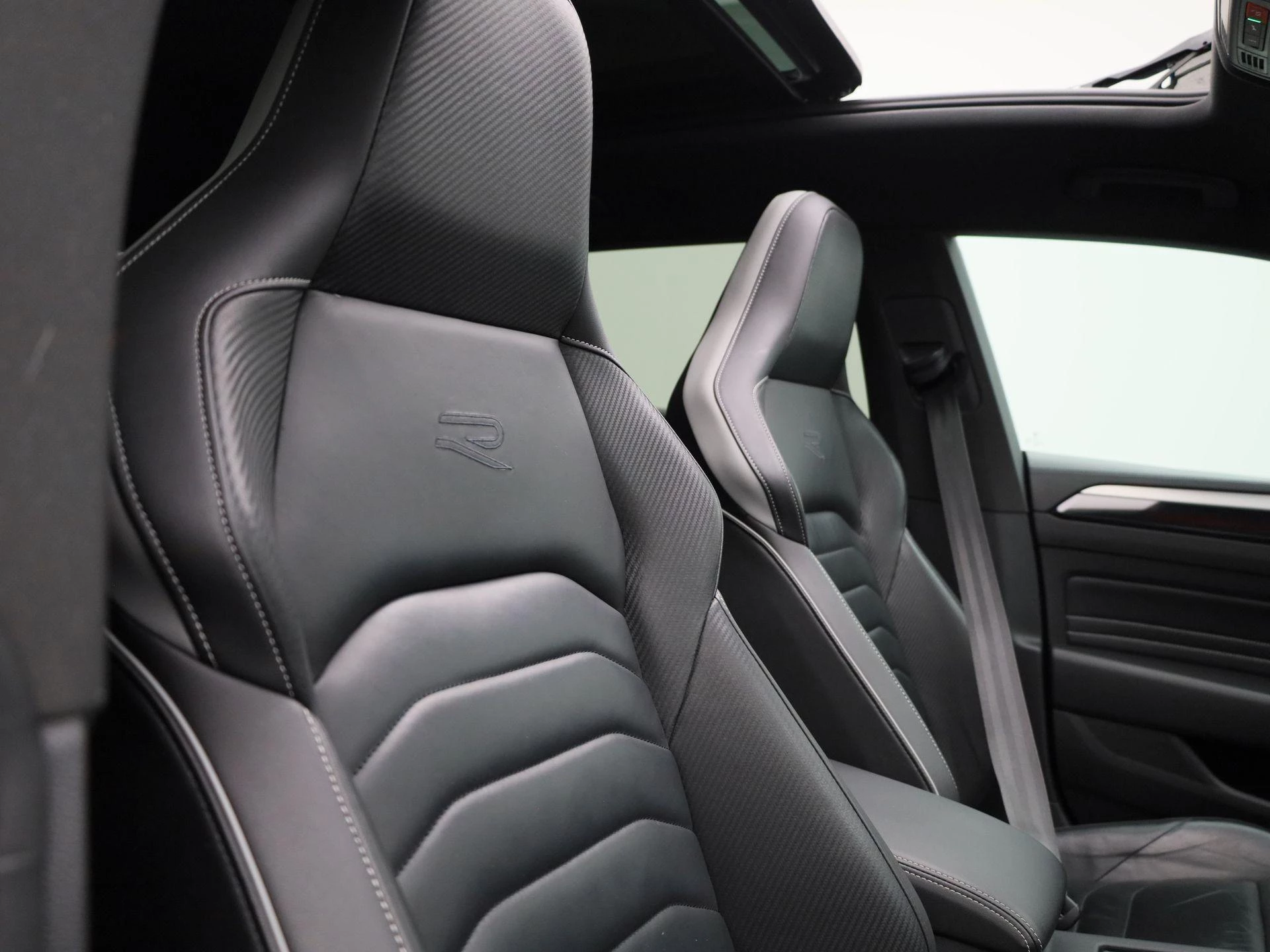 Volkswagen Arteon Shooting Brake 1.4 TSI eHybrid R-Line Business+ 218 PK|
