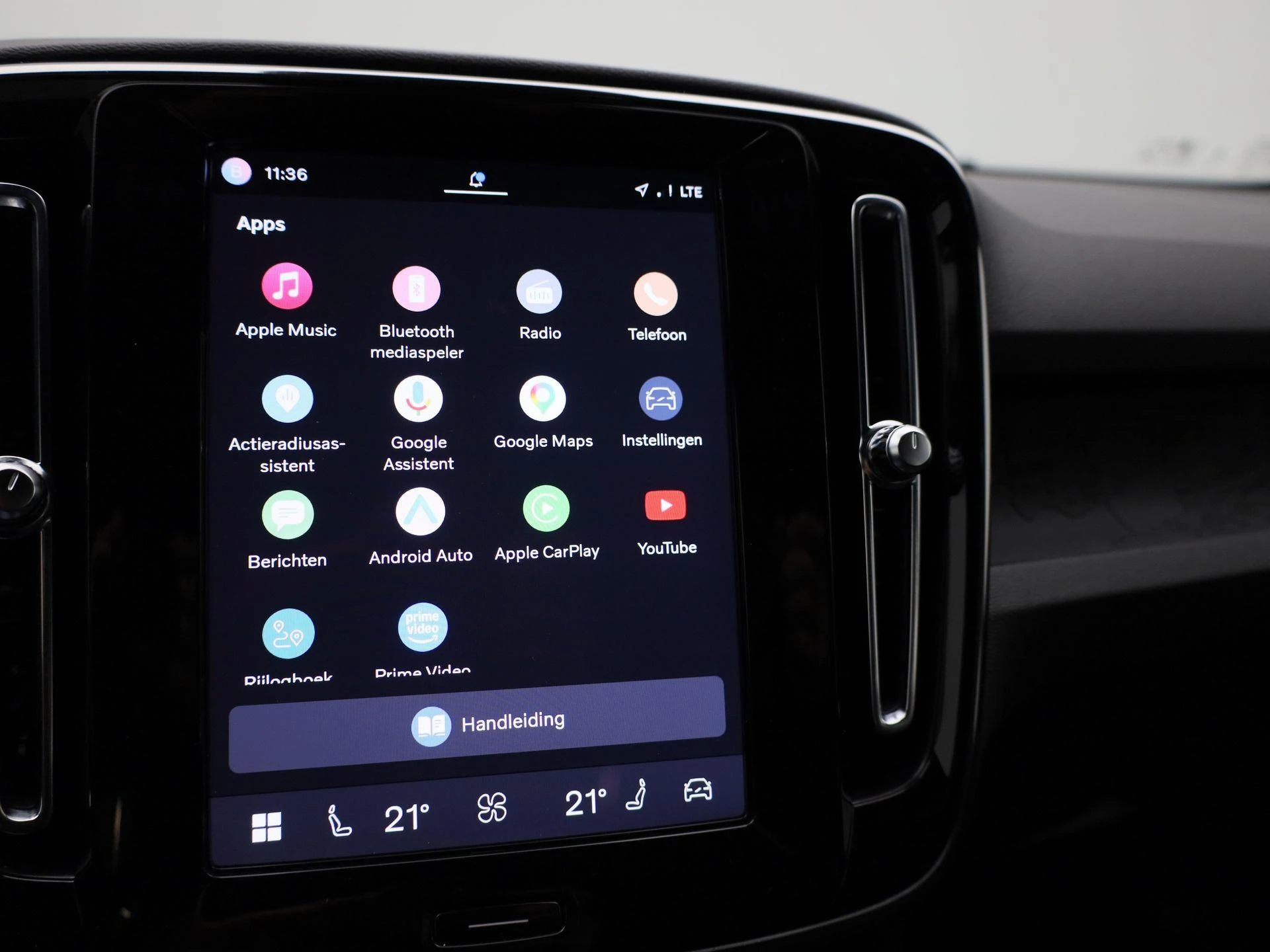Volvo-XC40-image-17